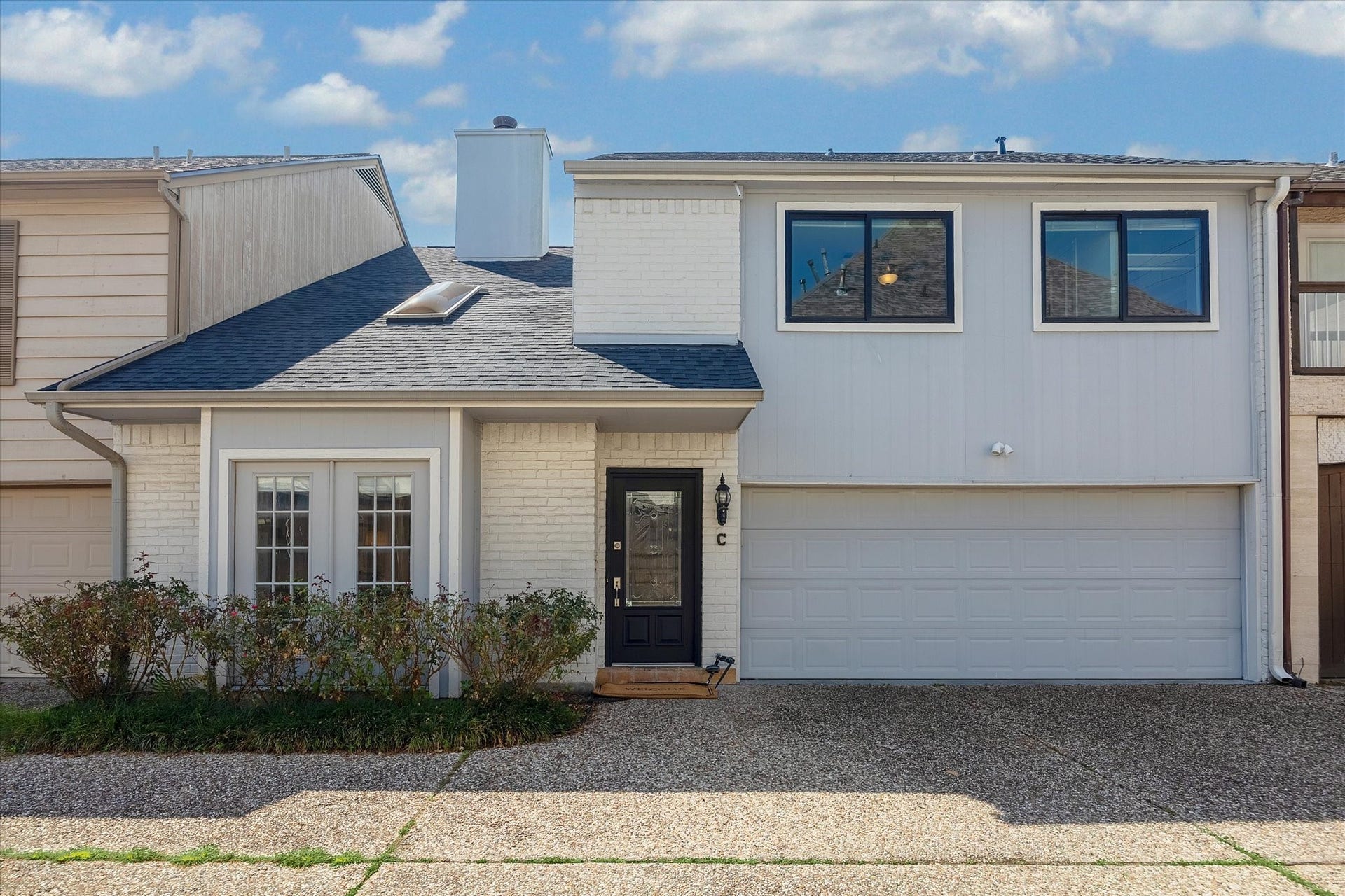 2422 Nantucket Drive, #C, Houston, TX 77057 Welcome to 2422 C Nantucket Dr.
Beautifully remodeled! Anderson
black windows throughout most of
the town home. Recent roof.
HardiePlank and brick elevation.
Gated community.