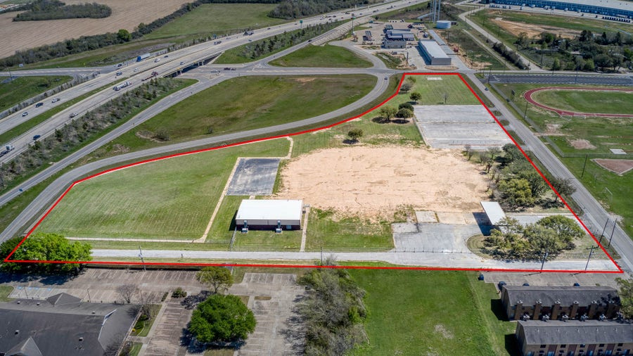 Property photo for 10.9 AC Fields Store at Hwy 290 Road, Waller, TX