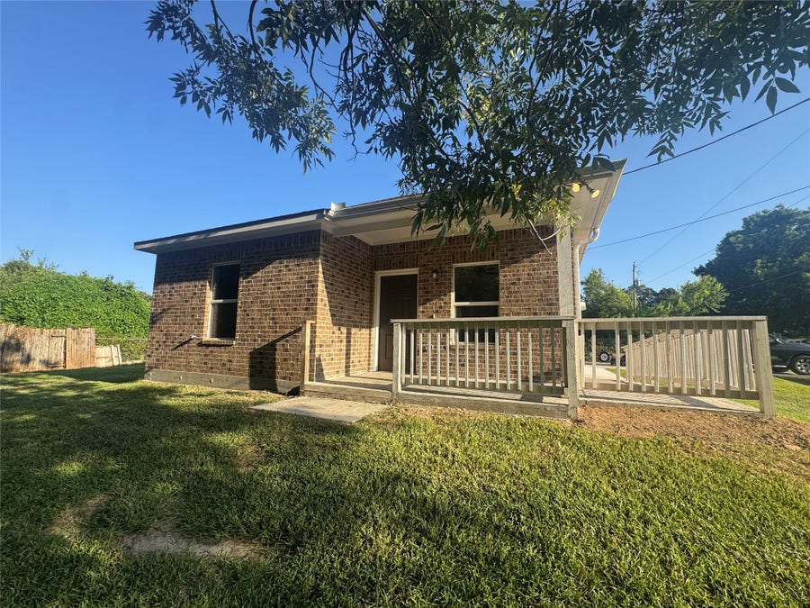 Property photo for 314 S Justice Street, Texas City, TX
