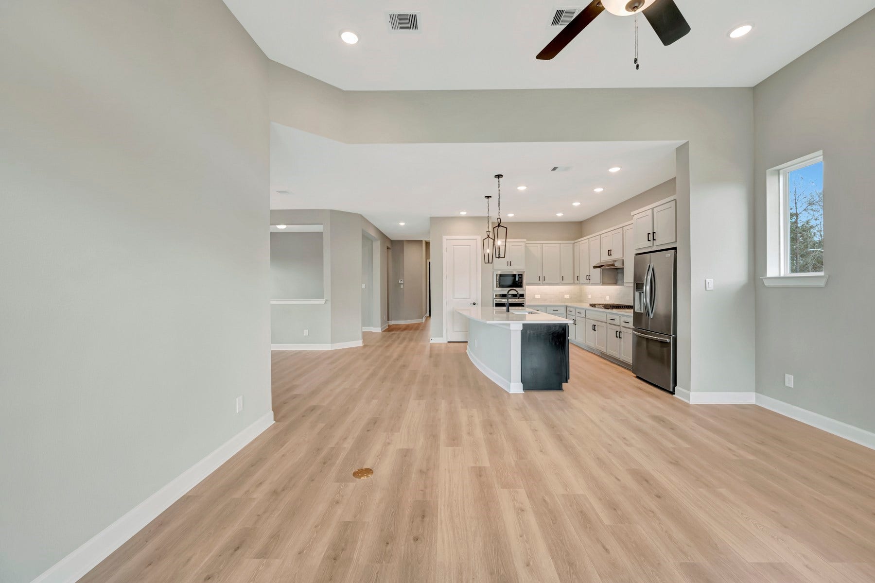 2335 Verano Street, Montgomery, TX 77316