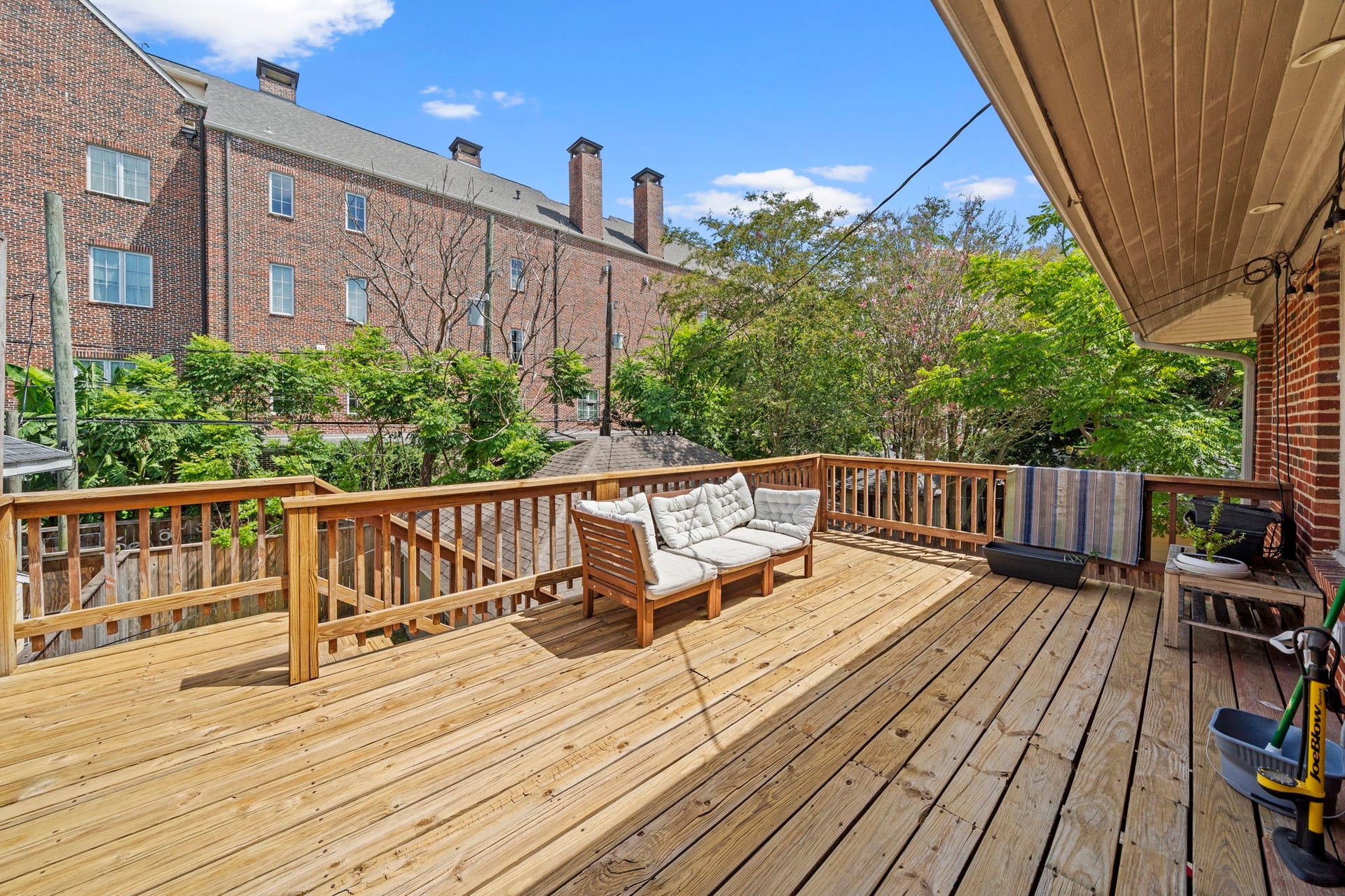 528 Hawthorne Street, Houston, TX 77006 528 Hawthorne Street, Houston, TX 77006