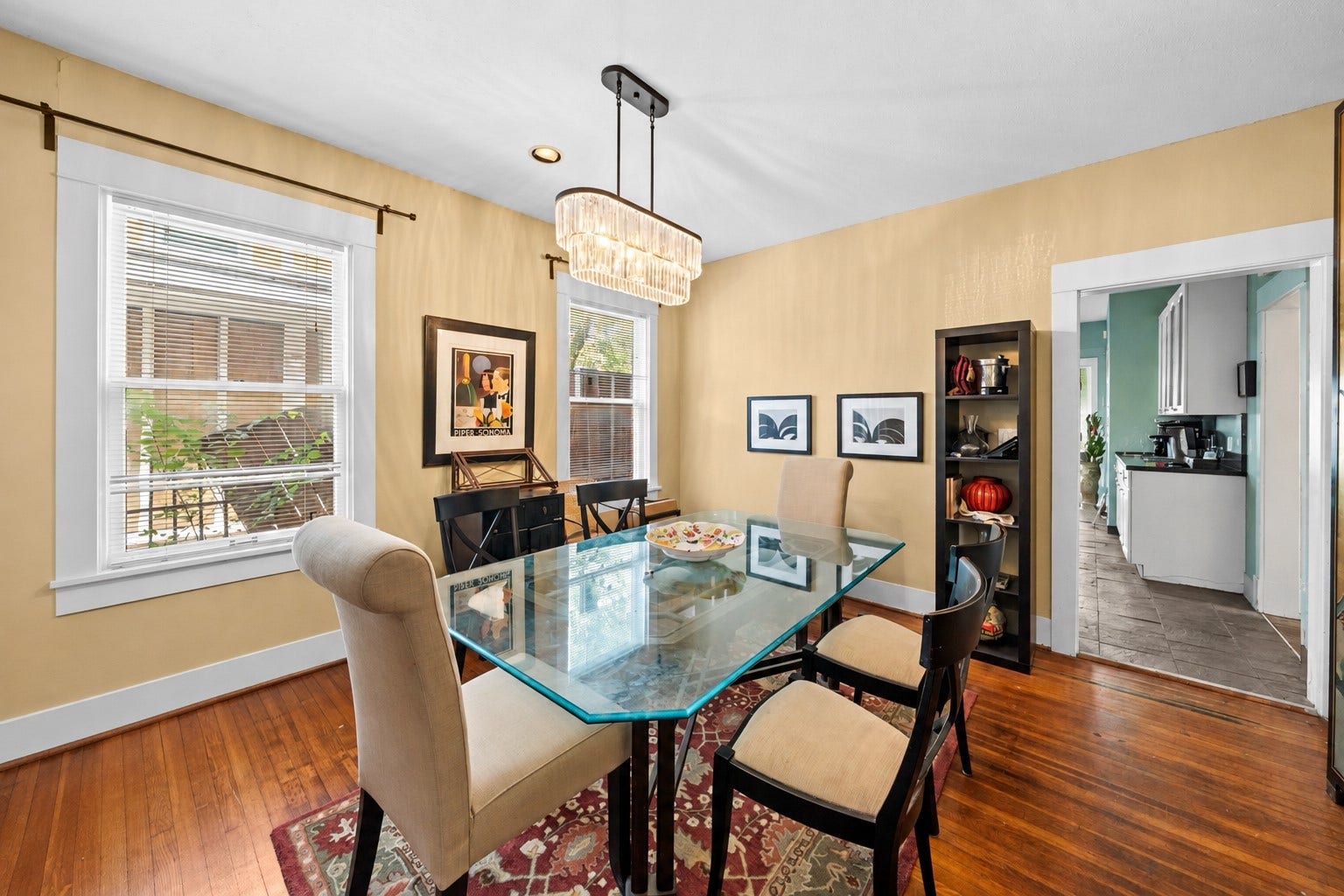 528 Hawthorne Street, Houston, TX 77006 528 Hawthorne Street, Houston, TX 77006