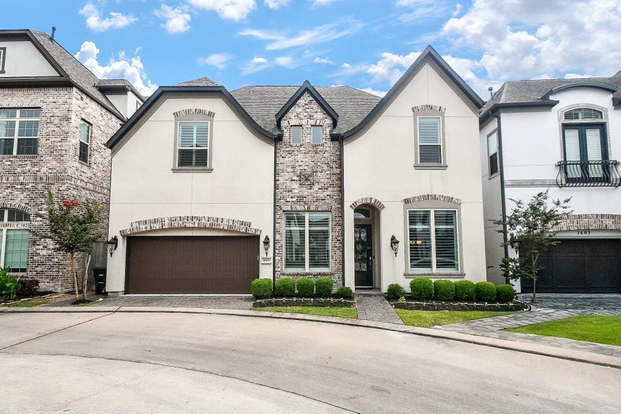 Property photo for 8515 S Rose Terrace Lane, Houston, TX