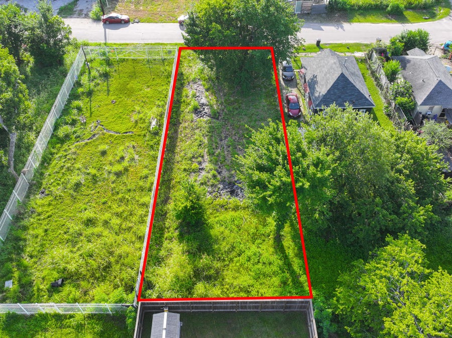 Property photo for 1807 Davis Street, Houston, TX