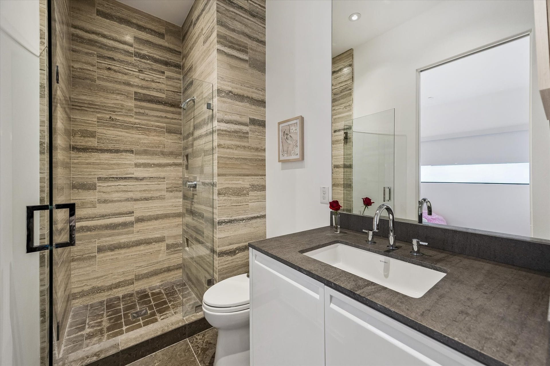 1527 Indiana Street, Houston, TX 77006 Secondary bathroom - has Poliform cabinetry.