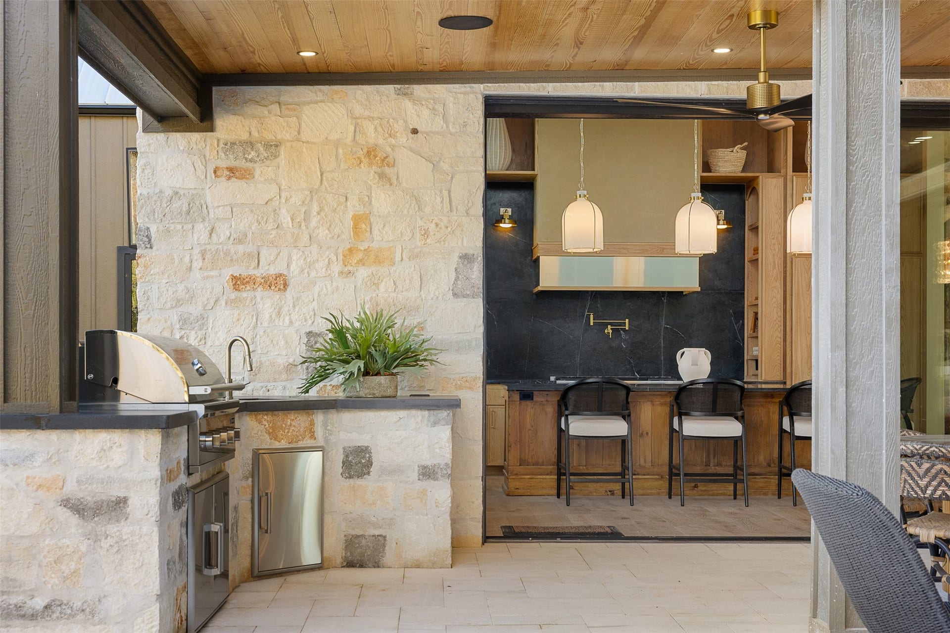226 Hackemack Road, Round Top, TX 78954 226 Hackemack Road, Round Top, TX 78954