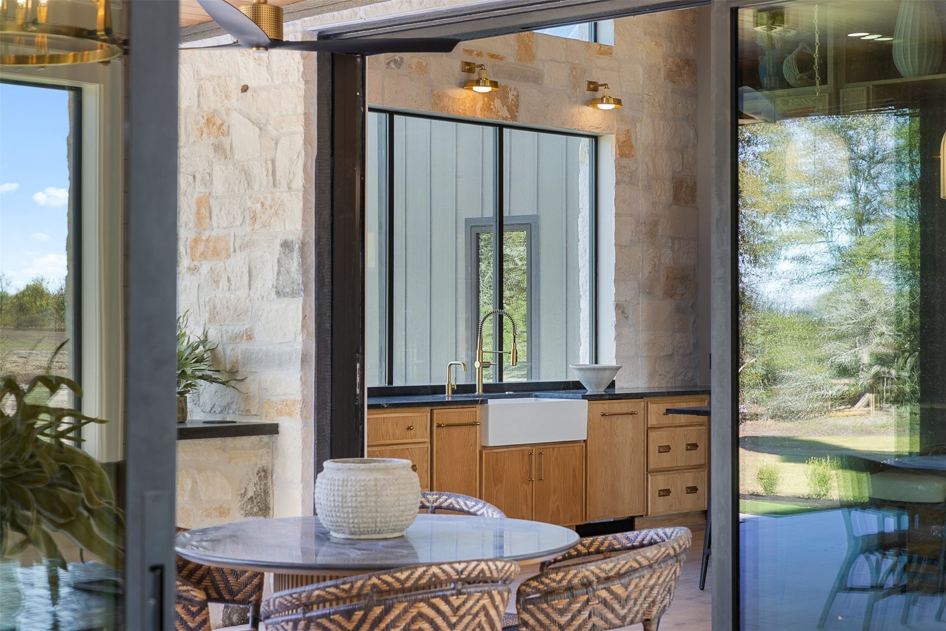 226 Hackemack Road, Round Top, TX 78954 226 Hackemack Road, Round Top, TX 78954
