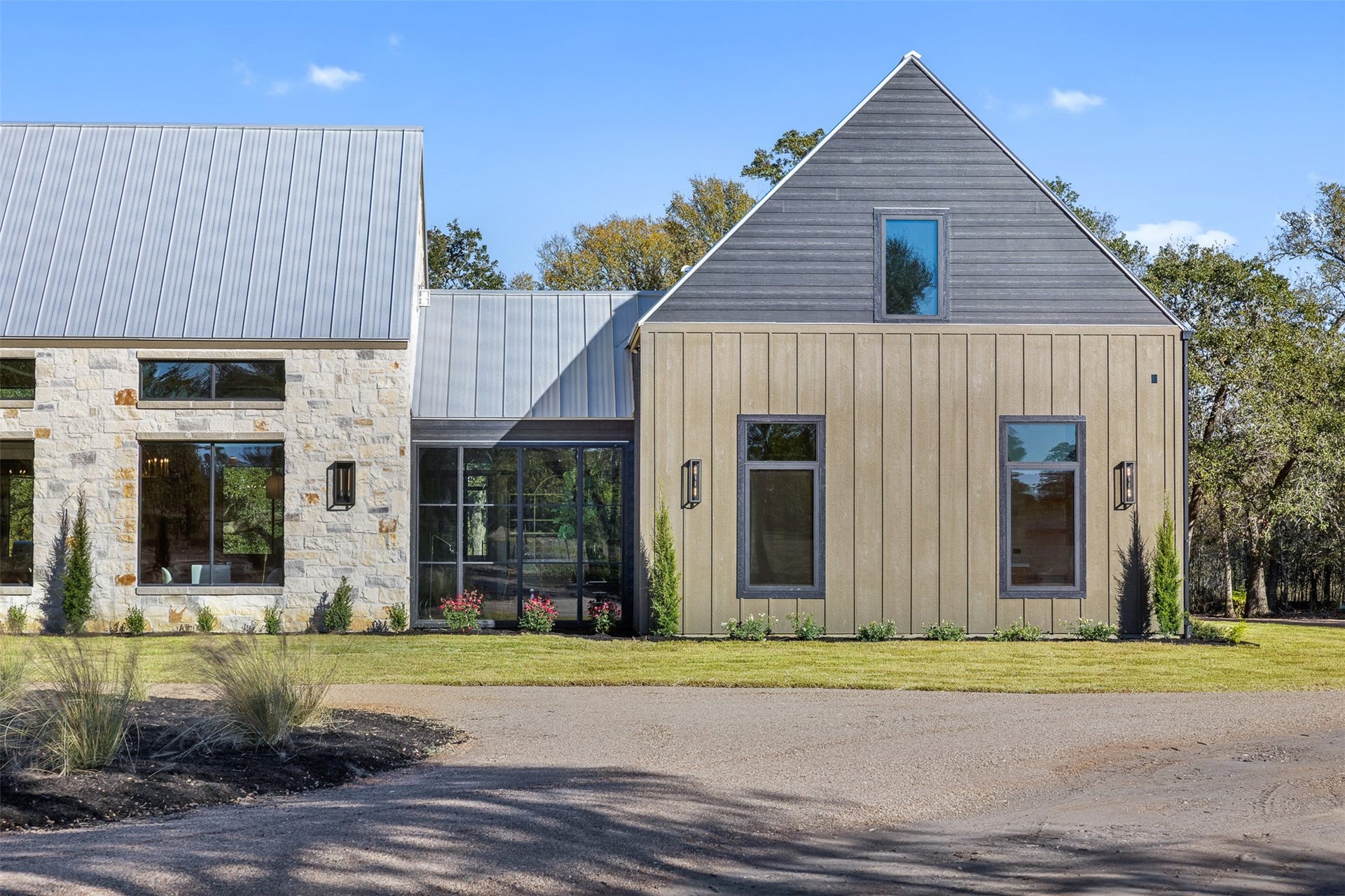 226 Hackemack Road, Round Top, TX 78954 226 Hackemack Road, Round Top, TX 78954
