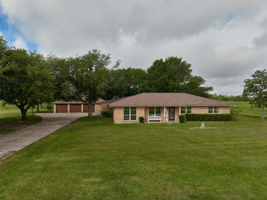 Property photo for 14528 Vlasta Street, Needville, TX