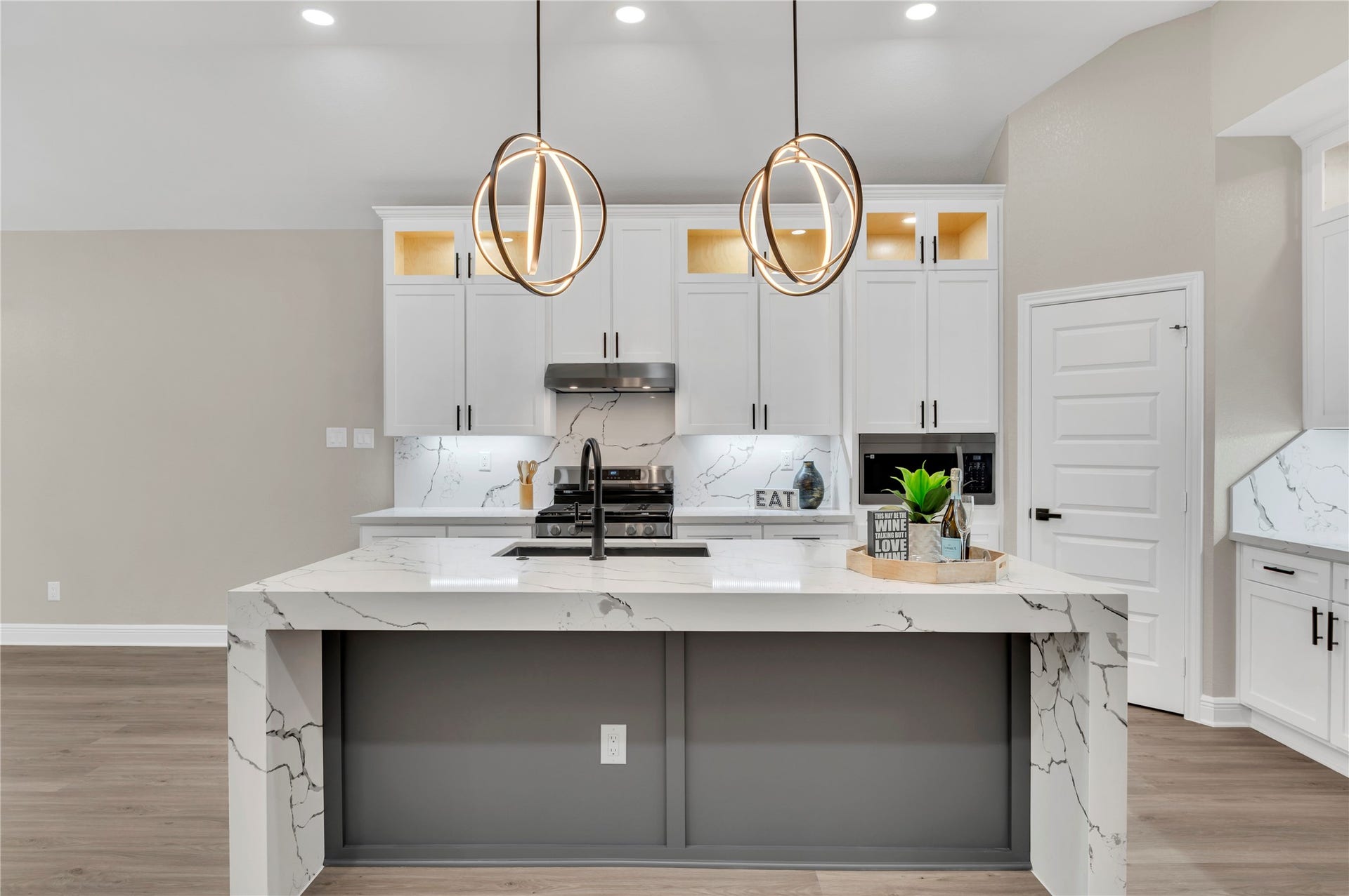 8125 Wetherby Lane, Houston, TX 77075