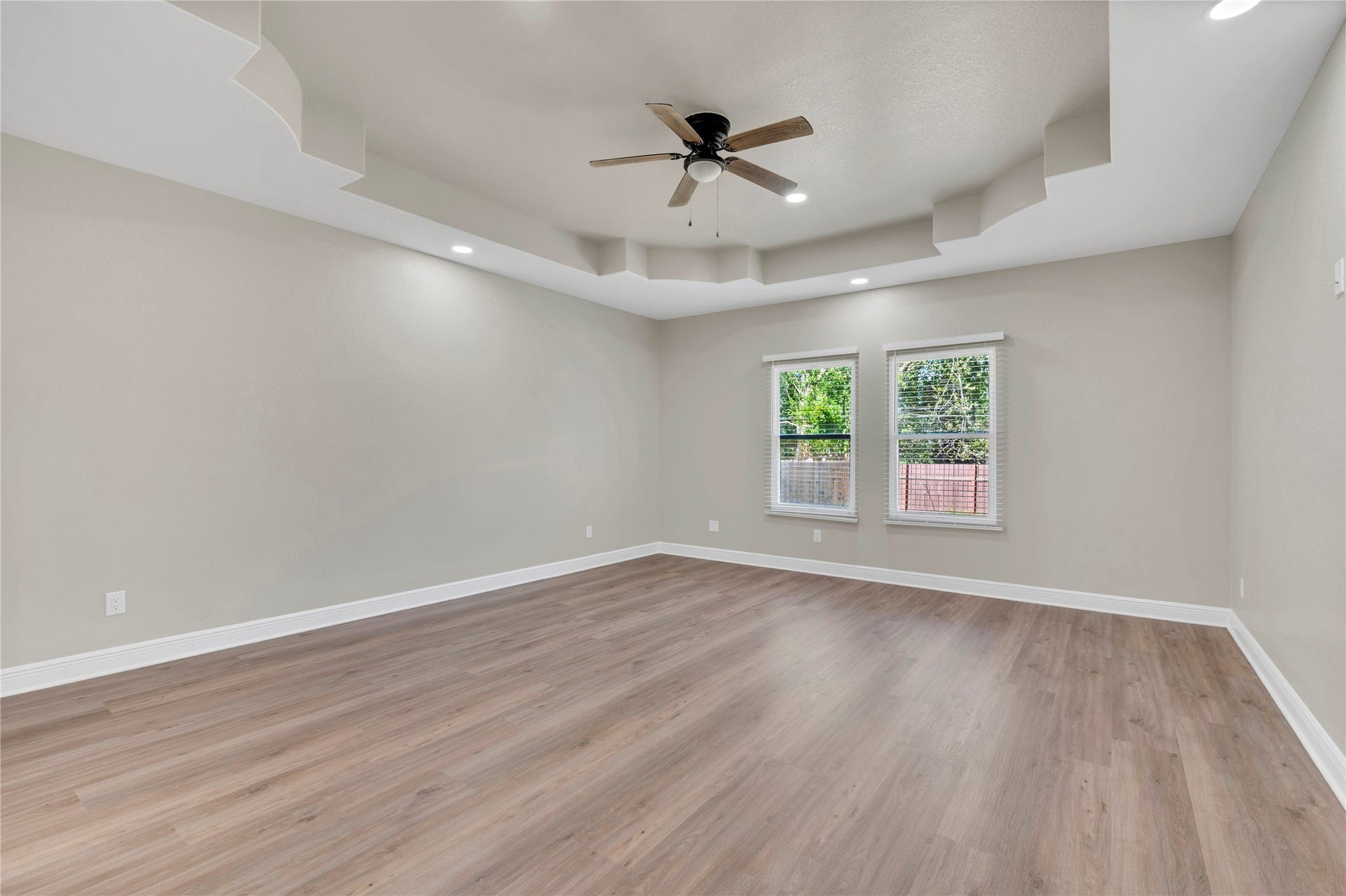 8125 Wetherby Lane, Houston, TX 77075