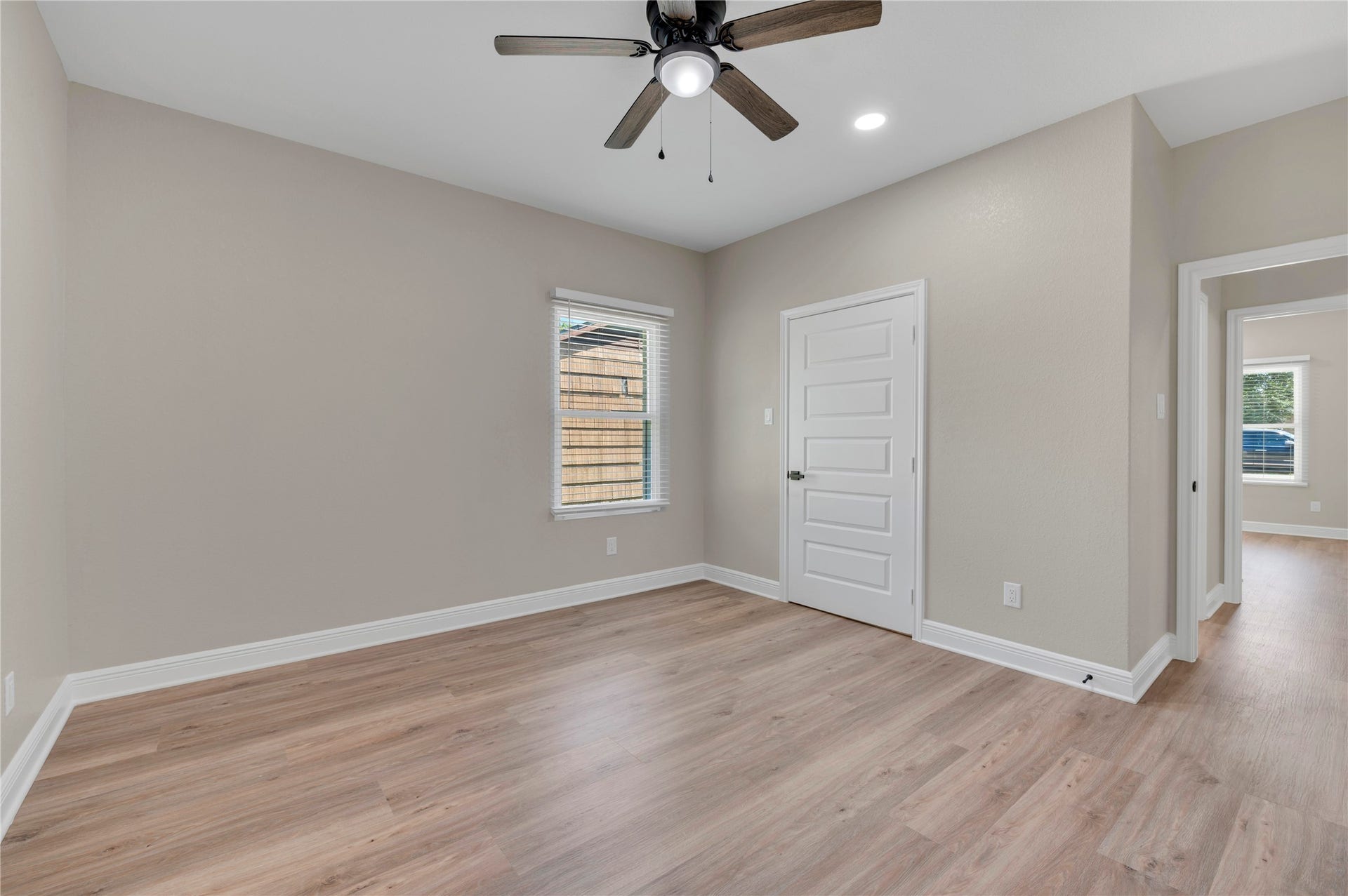 8125 Wetherby Lane, Houston, TX 77075