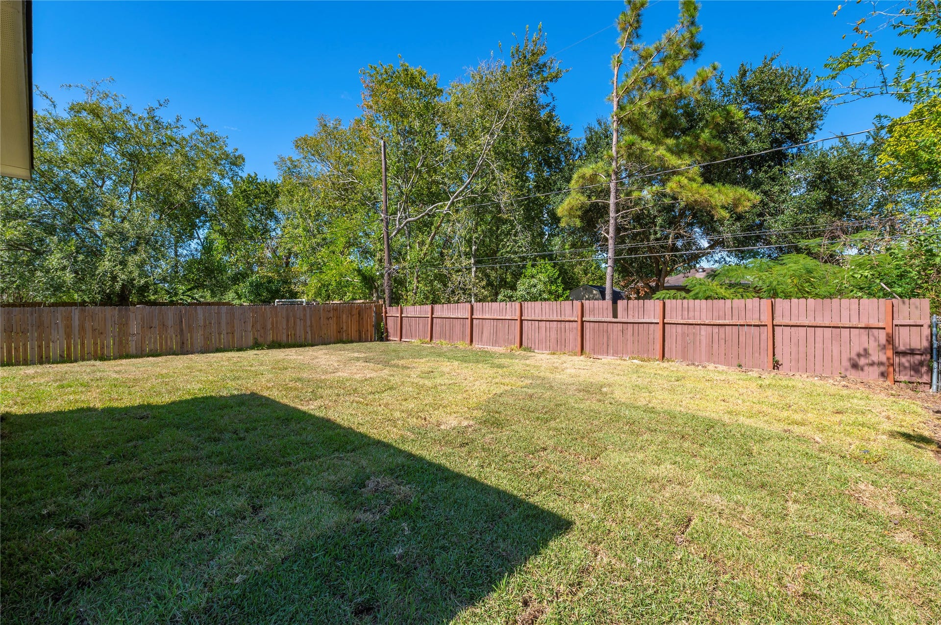 8125 Wetherby Lane, Houston, TX 77075