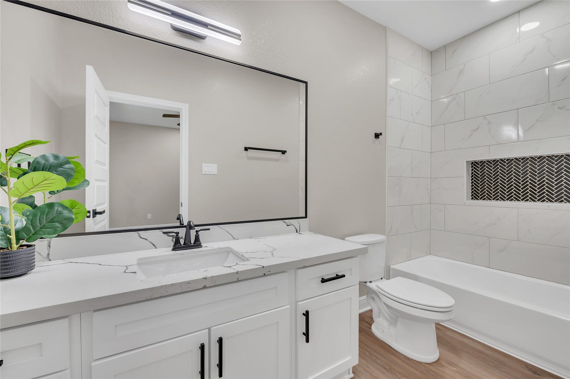 8125 Wetherby Lane, Houston, TX 77075