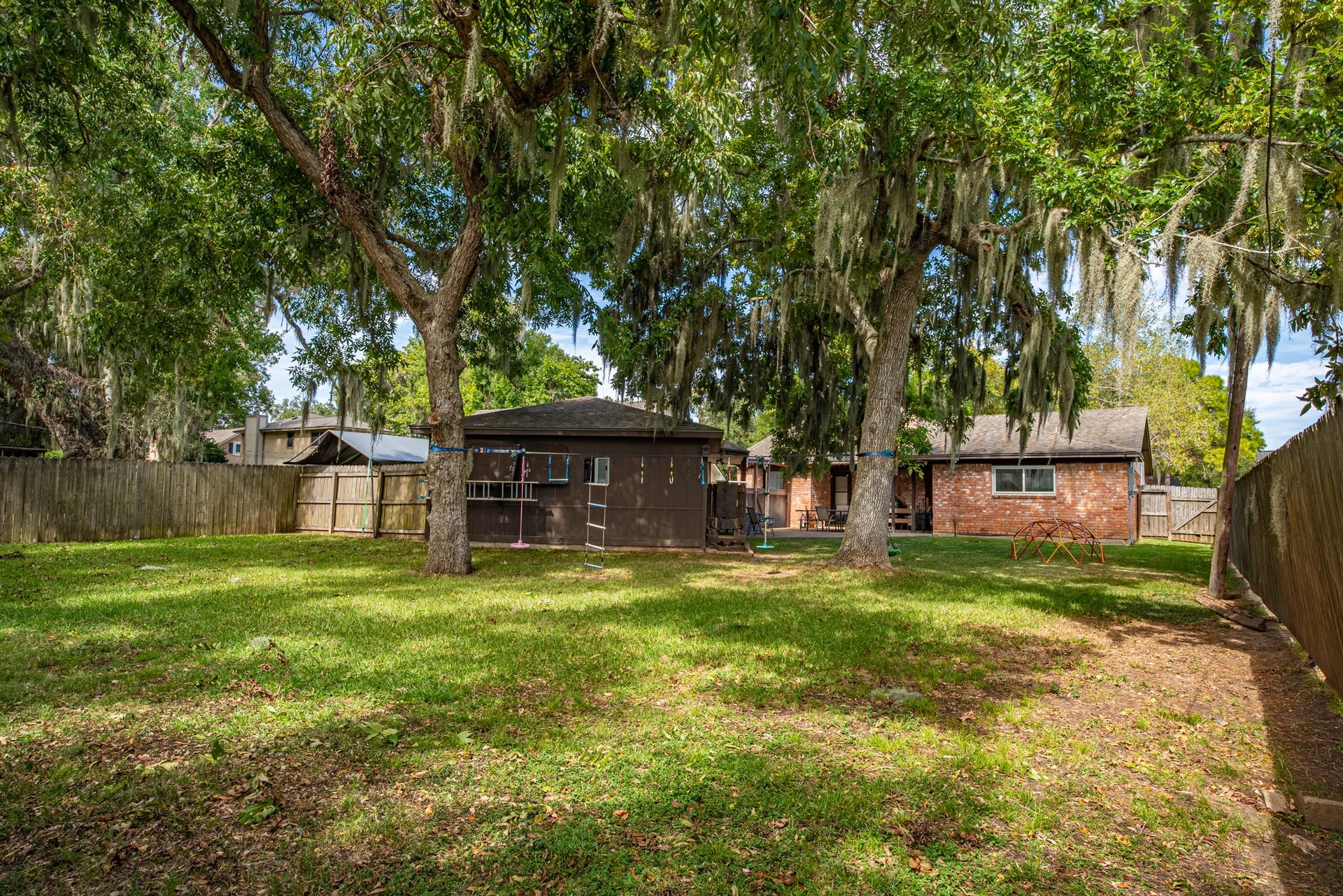 107 Anchusa Street Street, Lake Jackson, TX 77566 107 Anchusa Street Street, Lake Jackson, TX 77566
