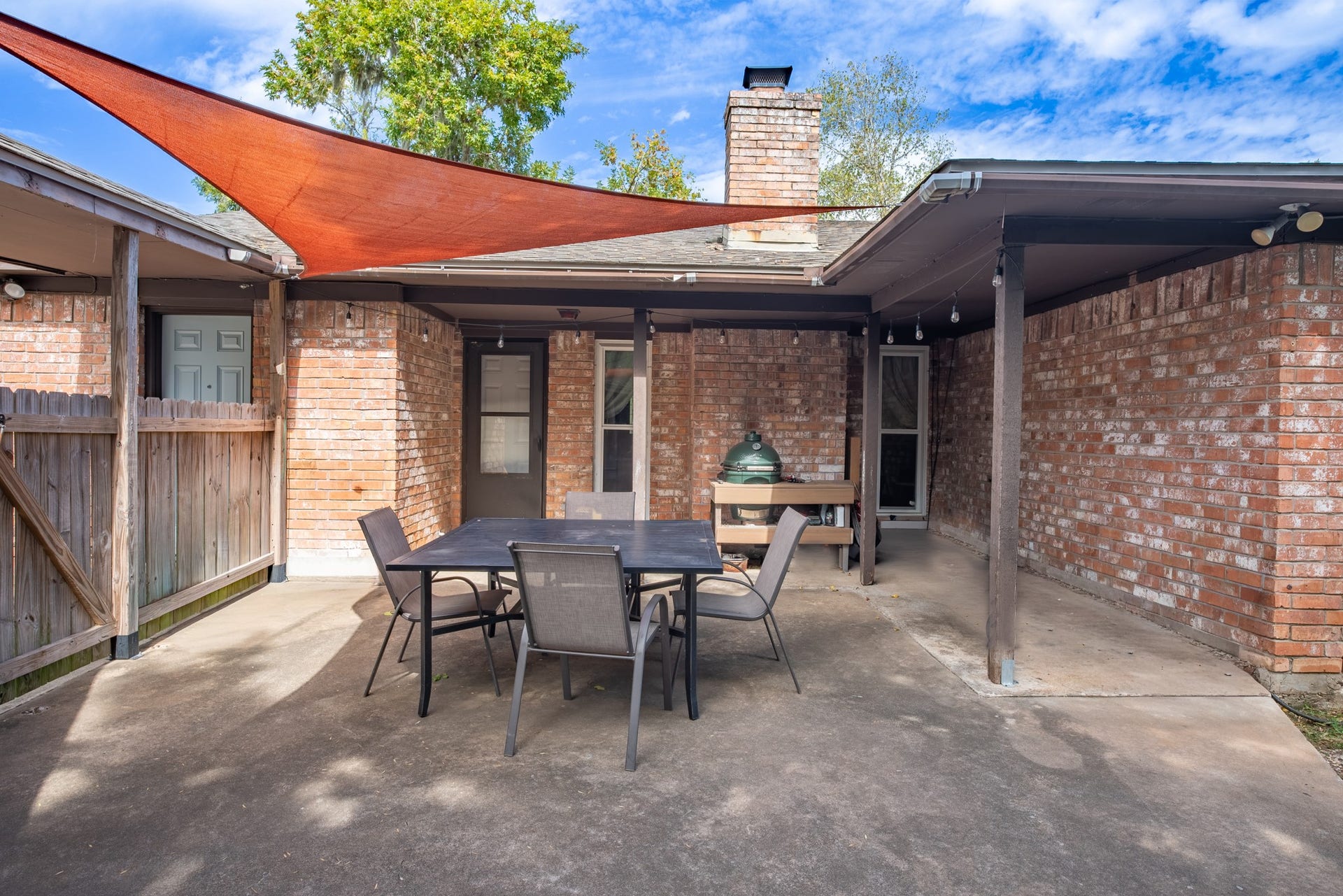 107 Anchusa Street Street, Lake Jackson, TX 77566 107 Anchusa Street Street, Lake Jackson, TX 77566