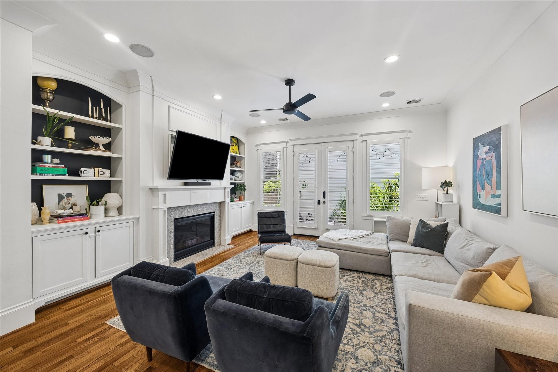 1004 Aurora Street, Houston, TX 77009 1004 Aurora Street, Houston, TX 77009