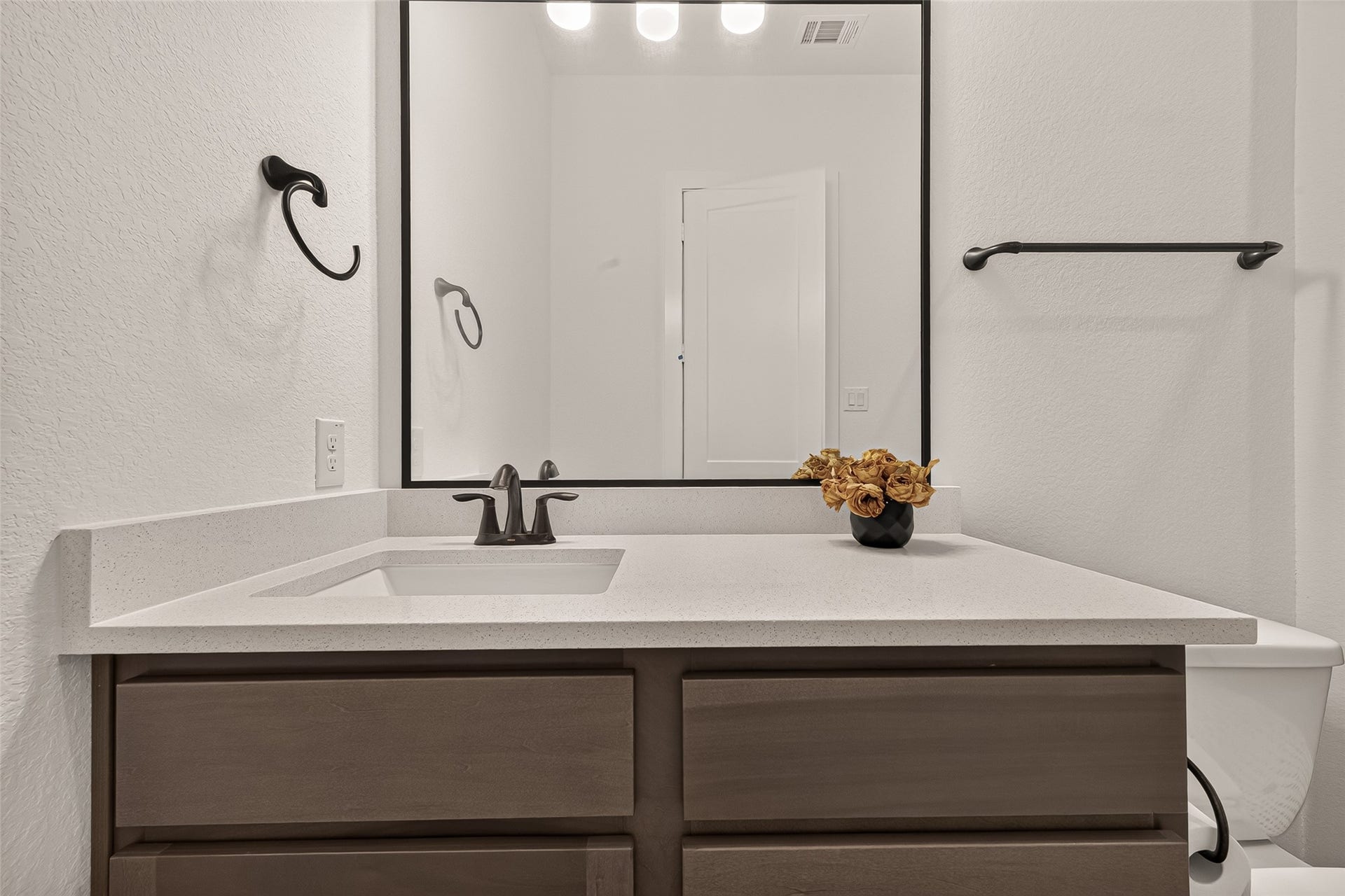 4910 creekbend Drive, Fulshear, TX 77441 4910 creekbend Drive, Fulshear, TX 77441