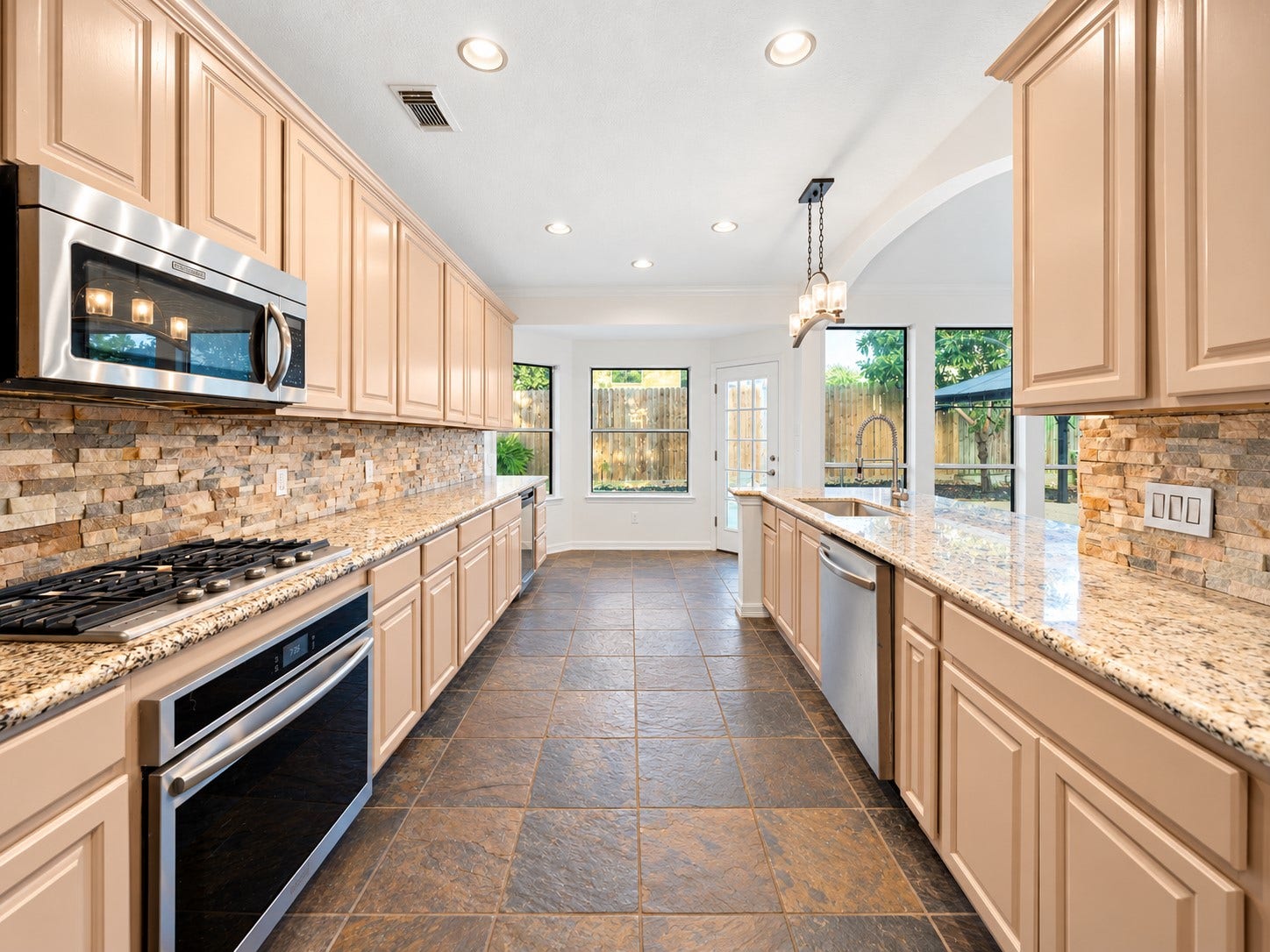 310 Cedar Lake Drive, League City, TX 77573 310 Cedar Lake Drive, League City, TX 77573