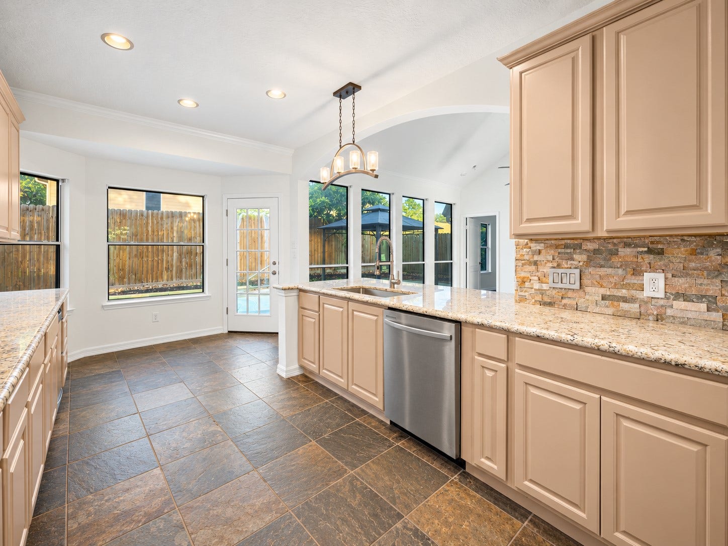 310 Cedar Lake Drive, League City, TX 77573 310 Cedar Lake Drive, League City, TX 77573