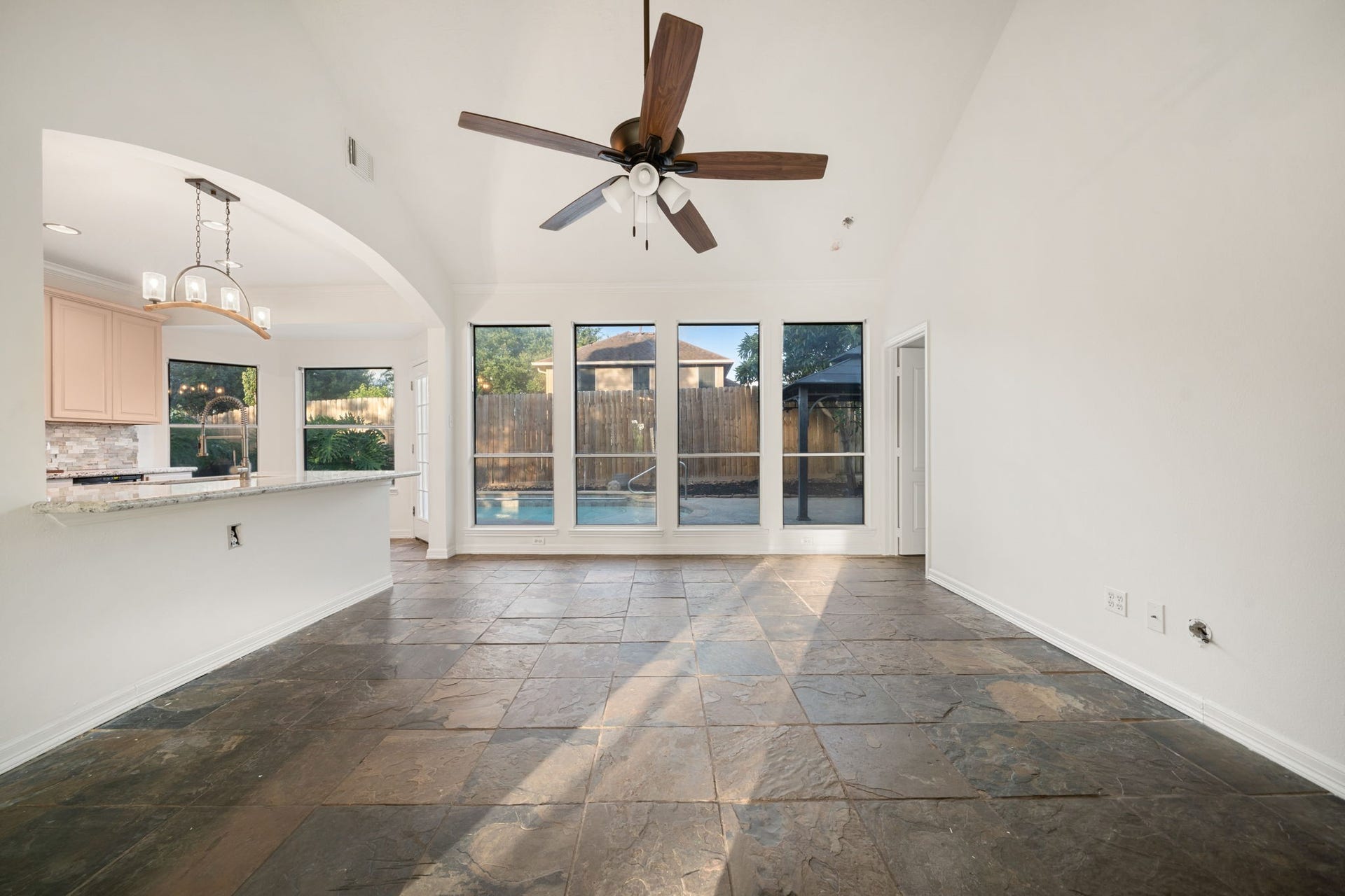 310 Cedar Lake Drive, League City, TX 77573 310 Cedar Lake Drive, League City, TX 77573