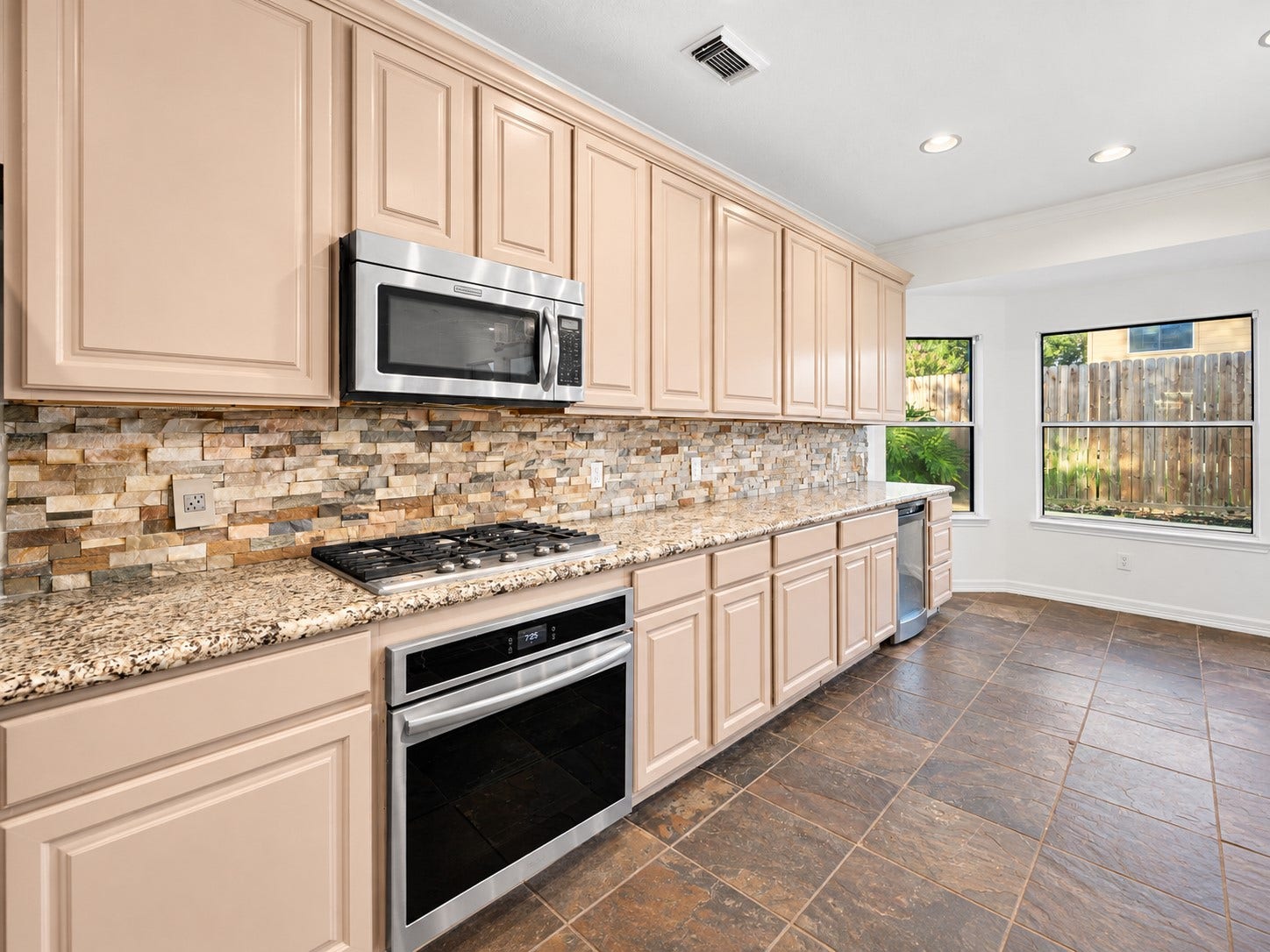 310 Cedar Lake Drive, League City, TX 77573 310 Cedar Lake Drive, League City, TX 77573