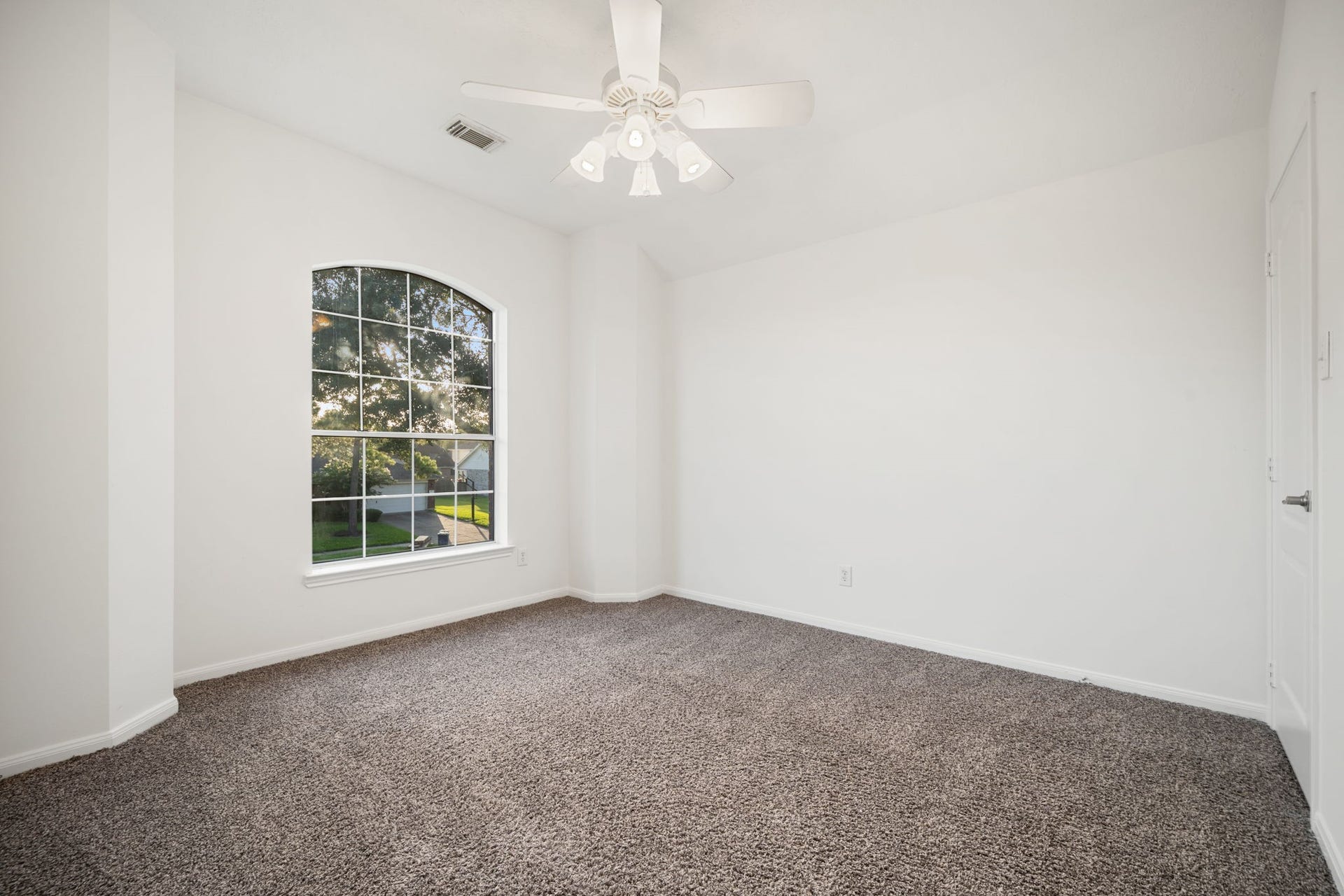 310 Cedar Lake Drive, League City, TX 77573 310 Cedar Lake Drive, League City, TX 77573