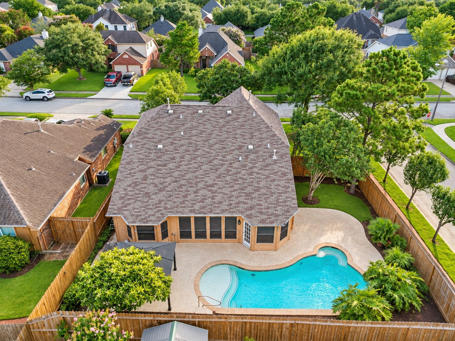 310 Cedar Lake Drive, League City, TX 77573 310 Cedar Lake Drive, League City, TX 77573