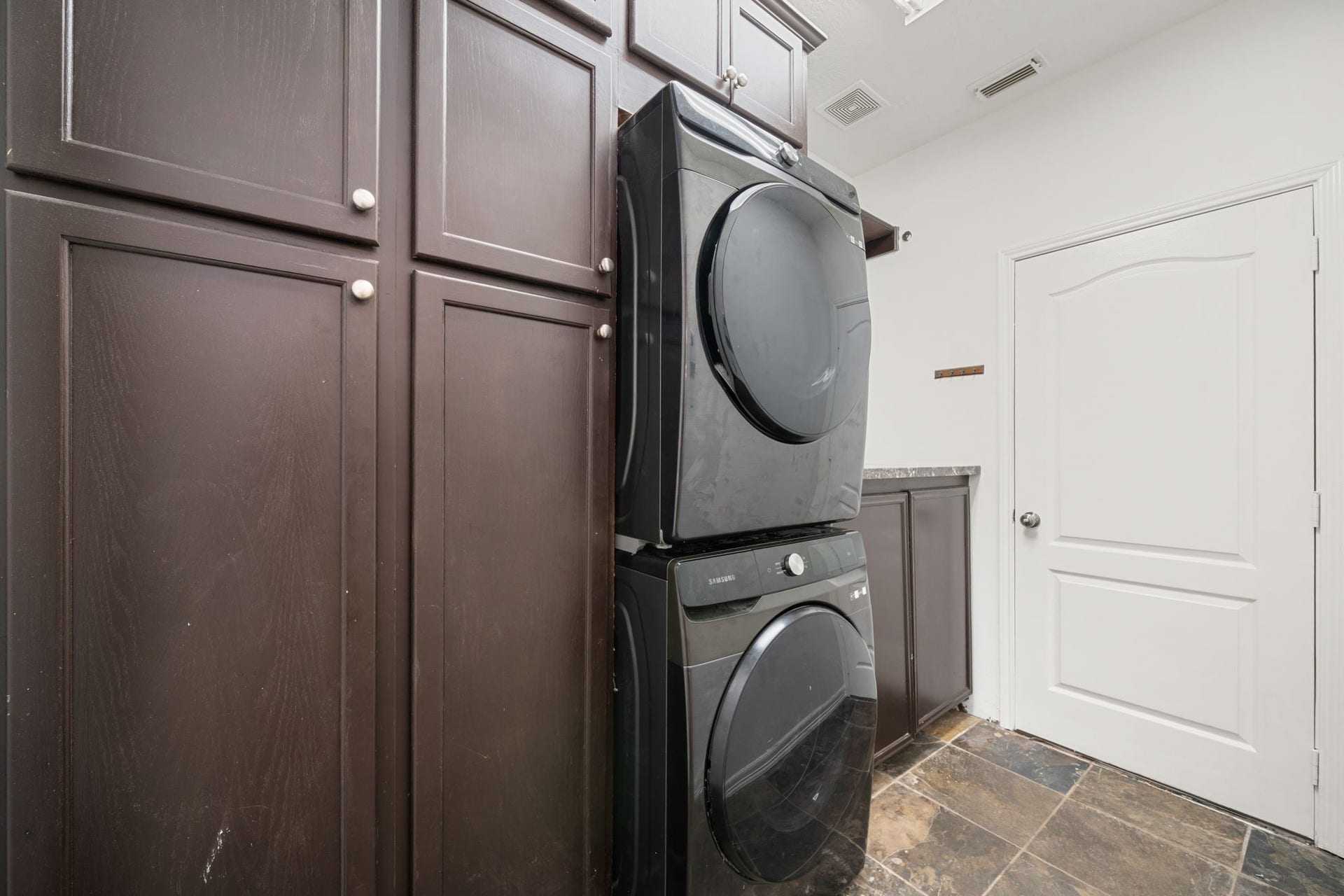 310 Cedar Lake Drive, League City, TX 77573 310 Cedar Lake Drive, League City, TX 77573