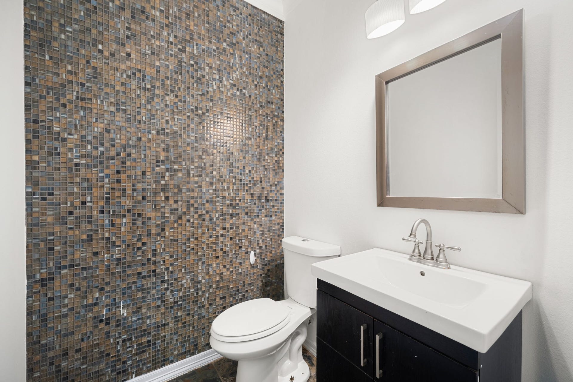 310 Cedar Lake Drive, League City, TX 77573 310 Cedar Lake Drive, League City, TX 77573
