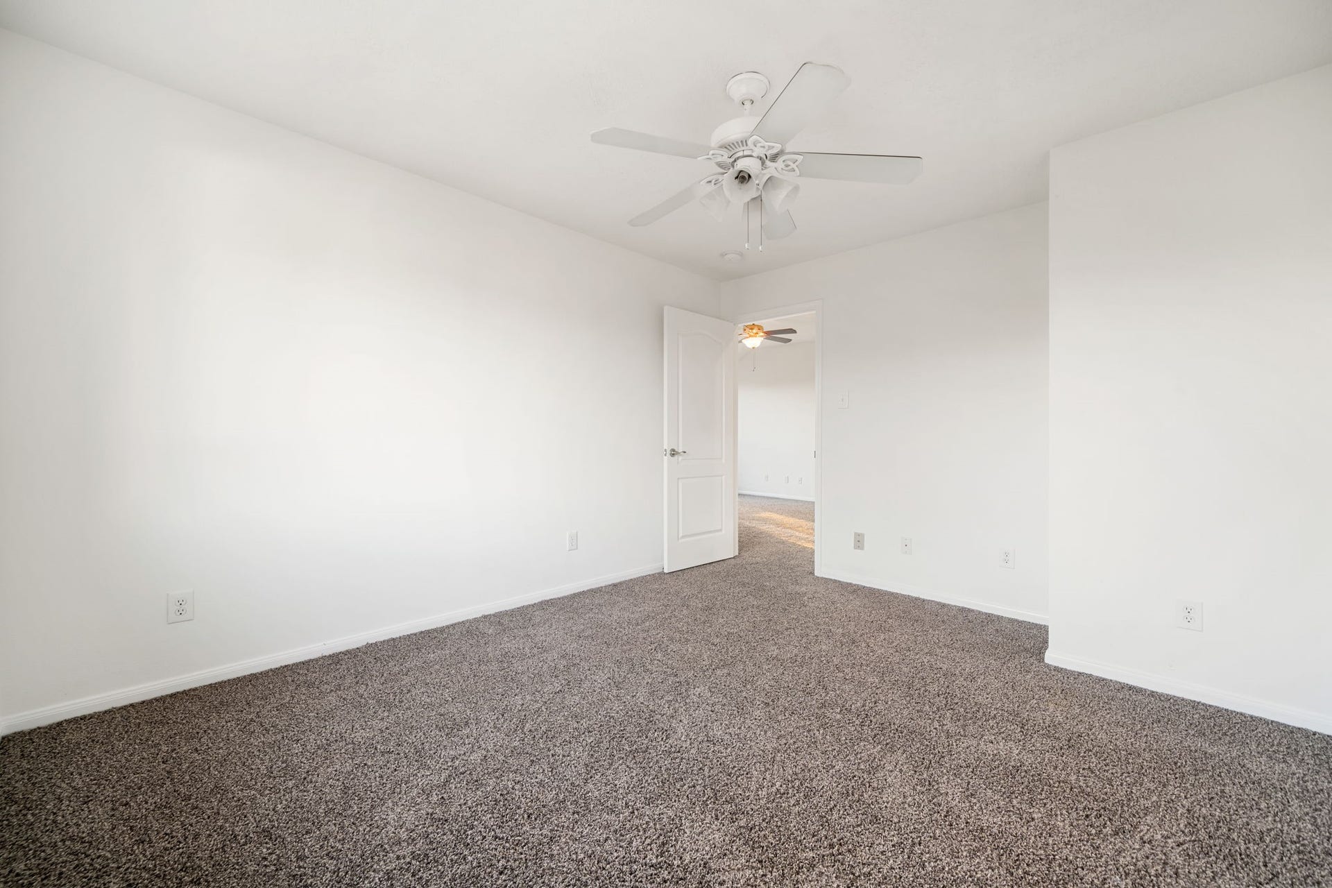 310 Cedar Lake Drive, League City, TX 77573 310 Cedar Lake Drive, League City, TX 77573