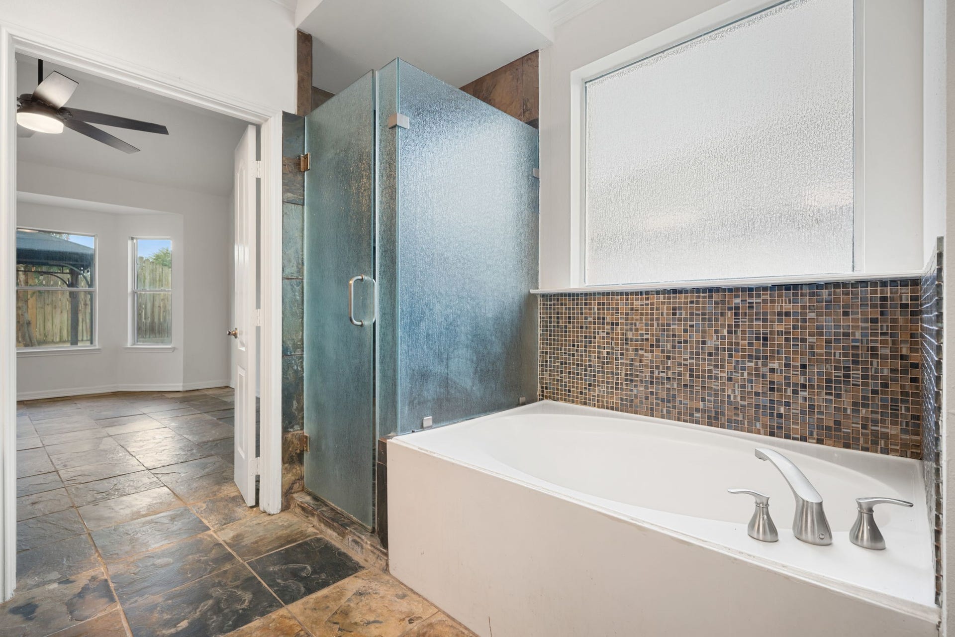 310 Cedar Lake Drive, League City, TX 77573 310 Cedar Lake Drive, League City, TX 77573