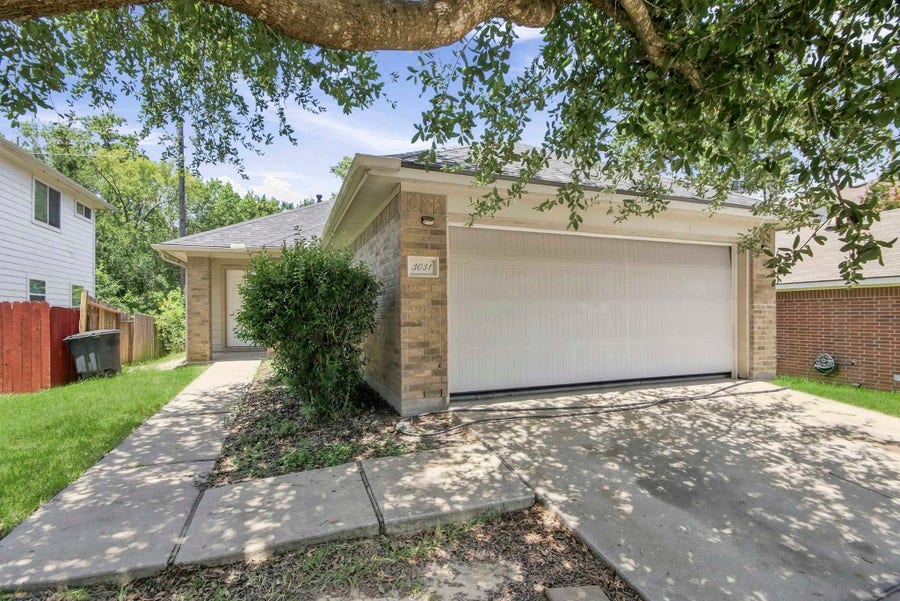 Property photo for 3031 Cypress Island Drive, Houston, TX