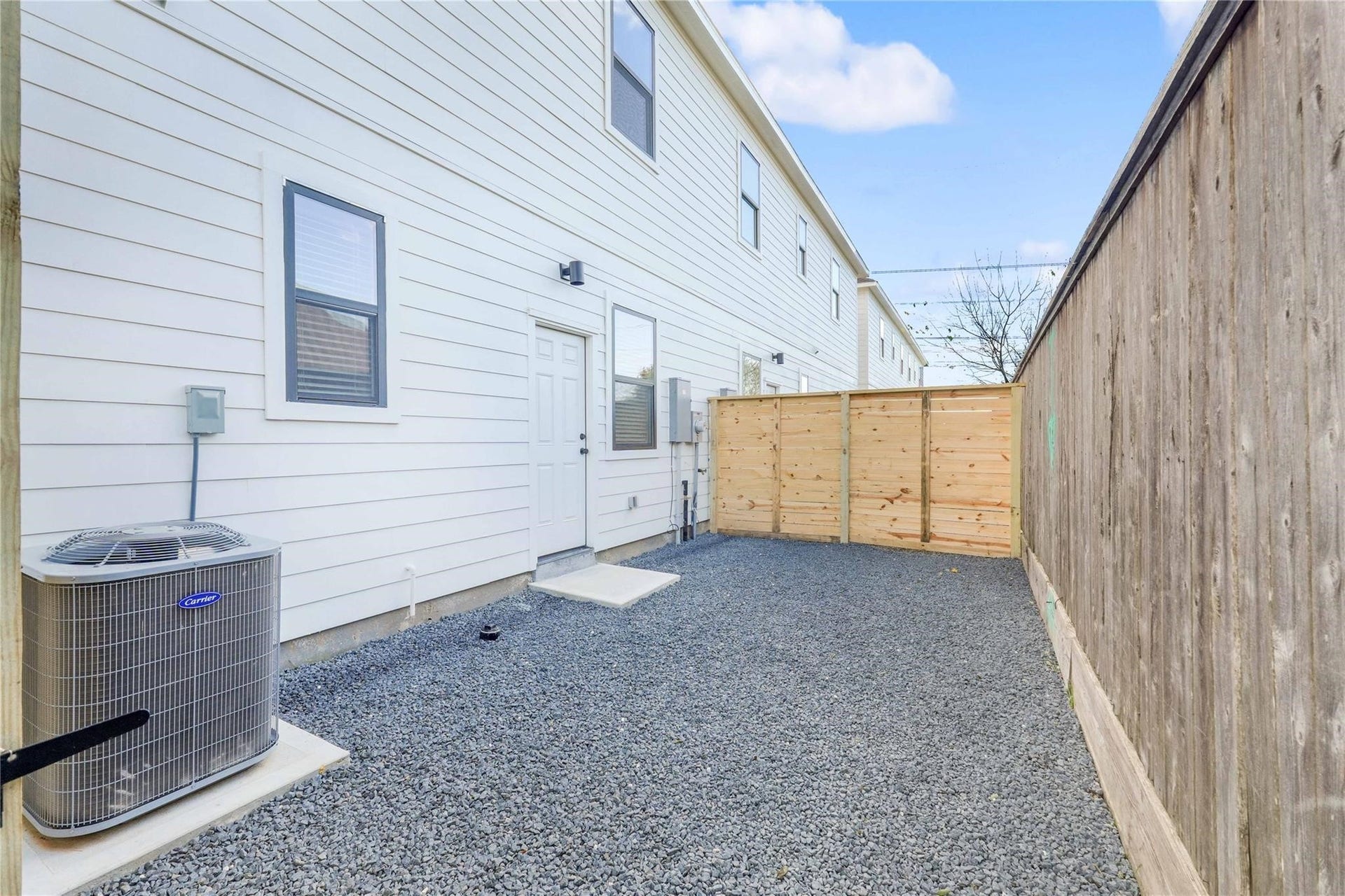 415 Alvia Run Lane, #AB, Houston, TX 77018 415 Alvia Run Lane, #AB, Houston, TX 77018