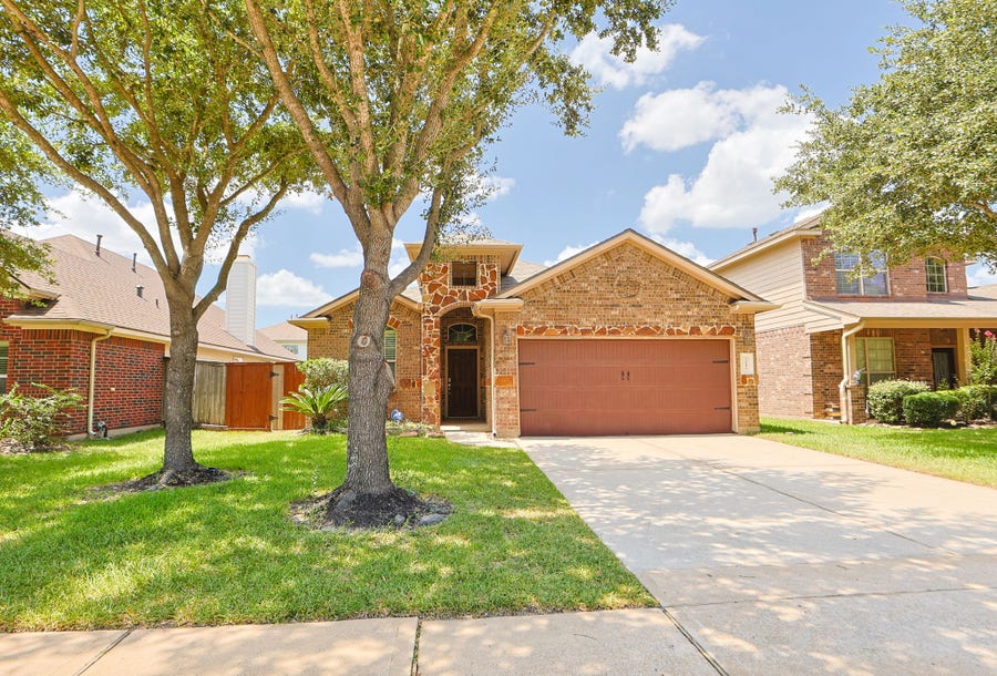 Property photo for 7042 Windy Run Court, Spring, TX