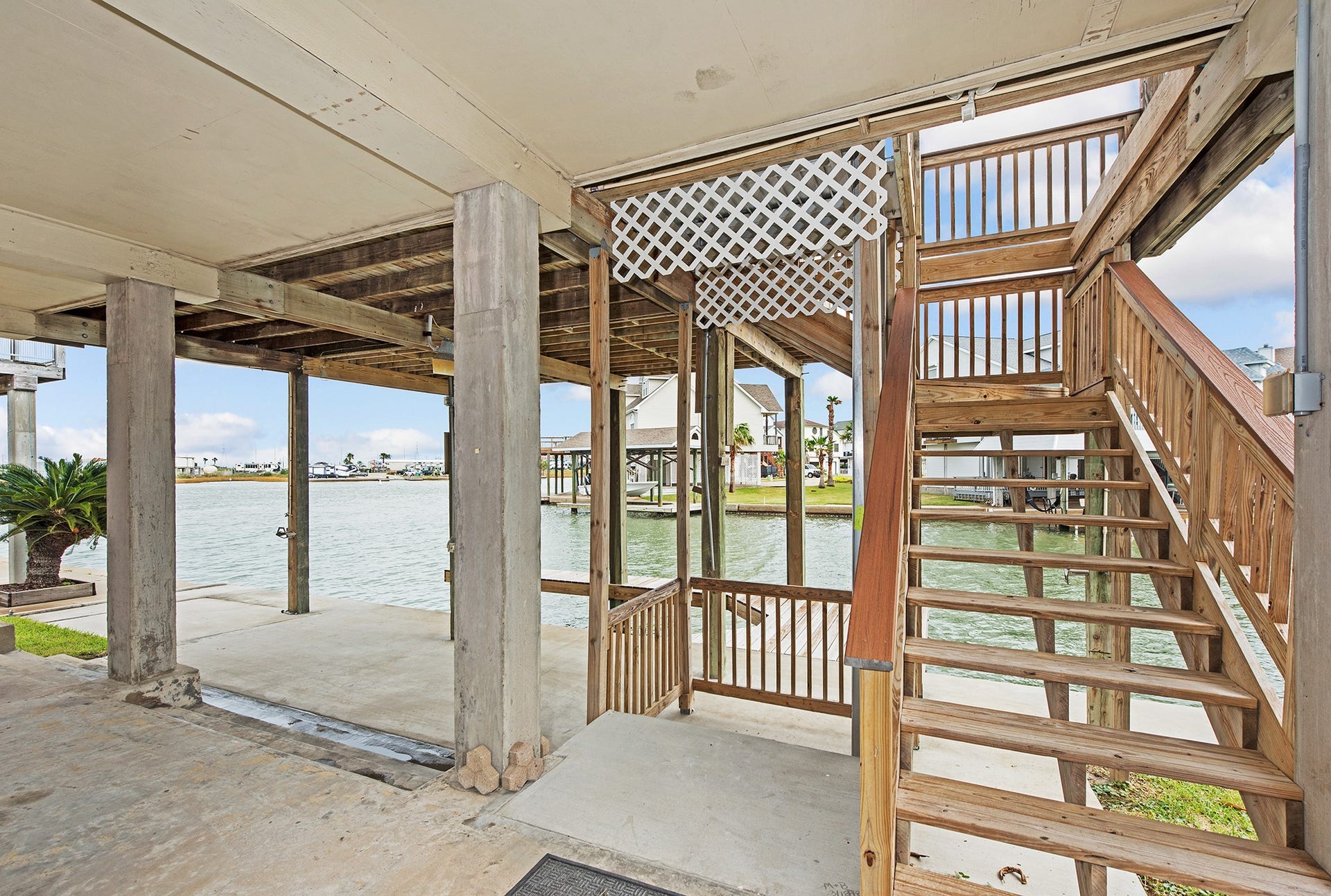 336 Admiral Circle, Tiki Island, TX 77554 336 Admiral Circle, Tiki Island, TX 77554