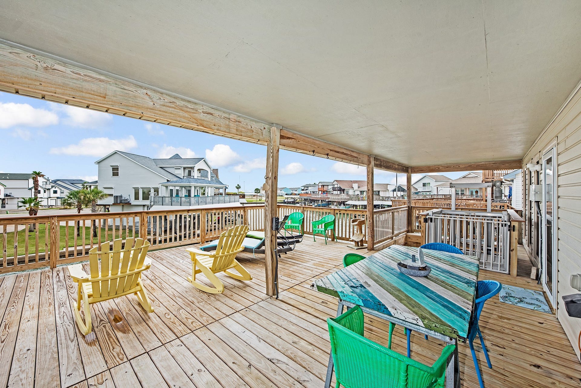 336 Admiral Circle, Tiki Island, TX 77554 336 Admiral Circle, Tiki Island, TX 77554