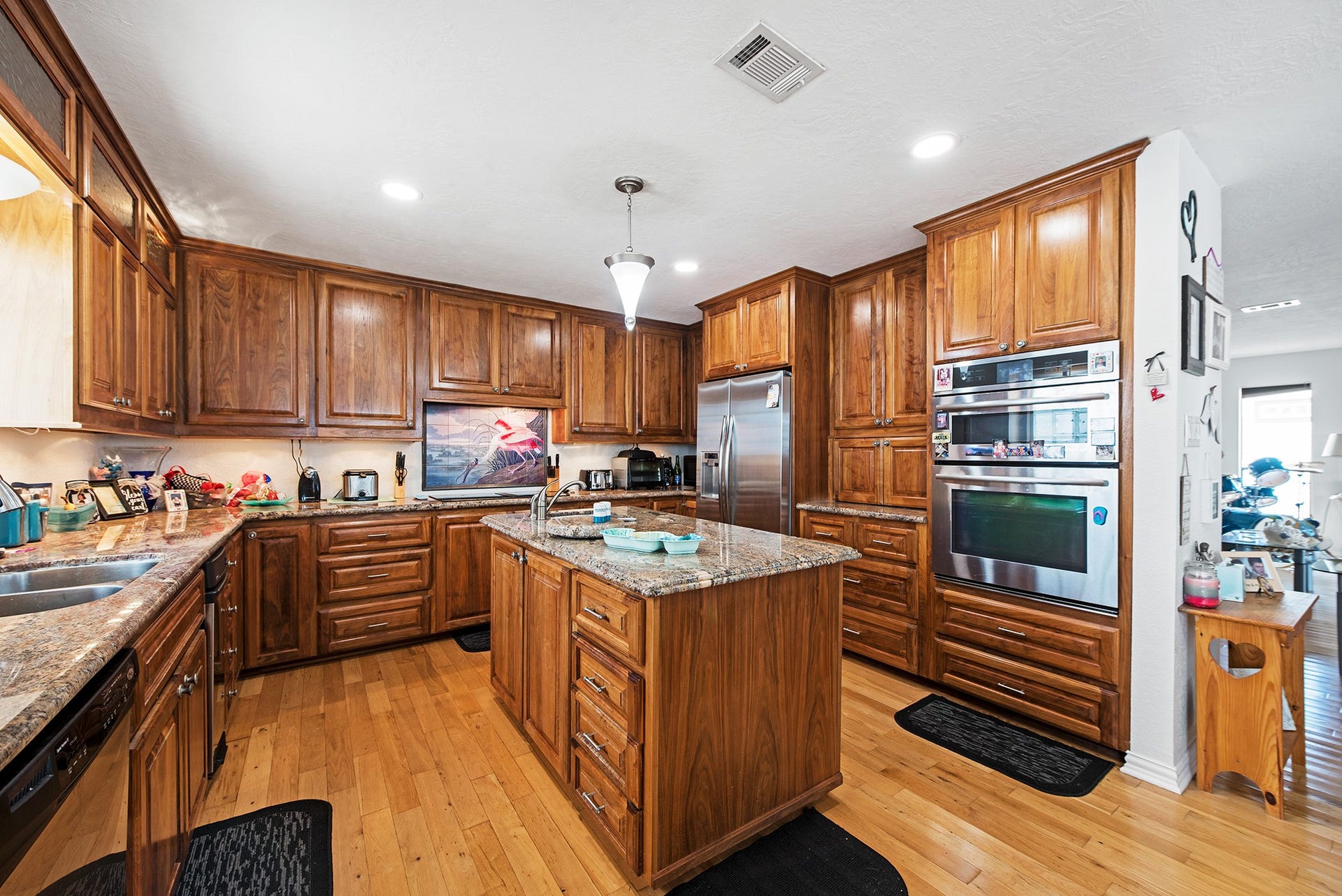 336 Admiral Circle, Tiki Island, TX 77554 336 Admiral Circle, Tiki Island, TX 77554