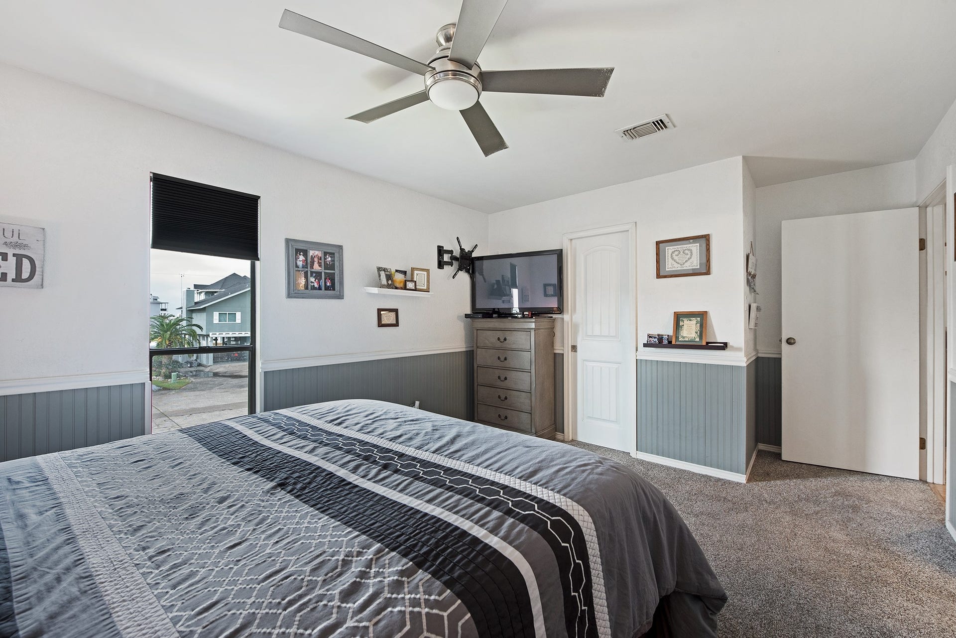 336 Admiral Circle, Tiki Island, TX 77554 336 Admiral Circle, Tiki Island, TX 77554