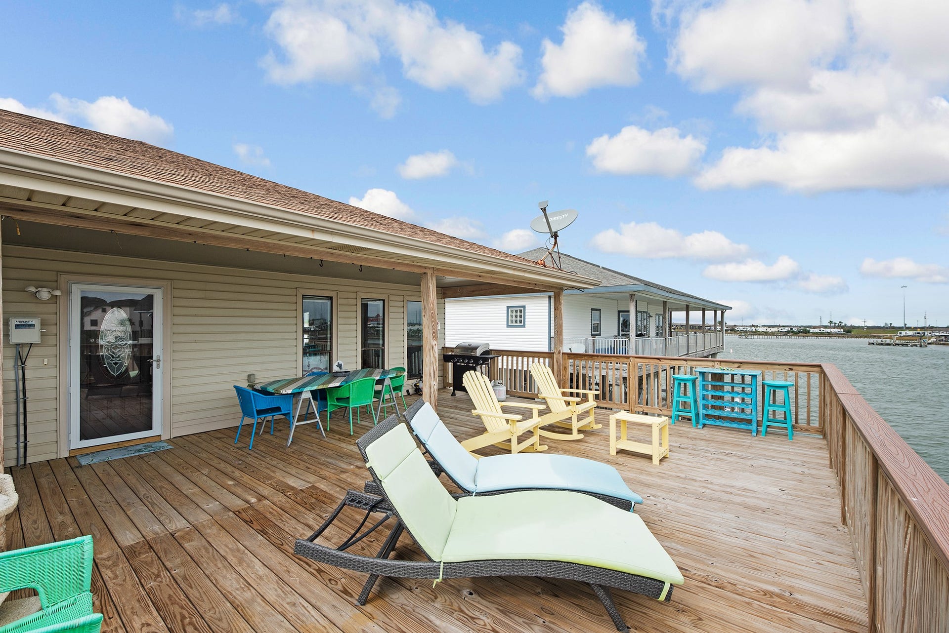 336 Admiral Circle, Tiki Island, TX 77554 336 Admiral Circle, Tiki Island, TX 77554