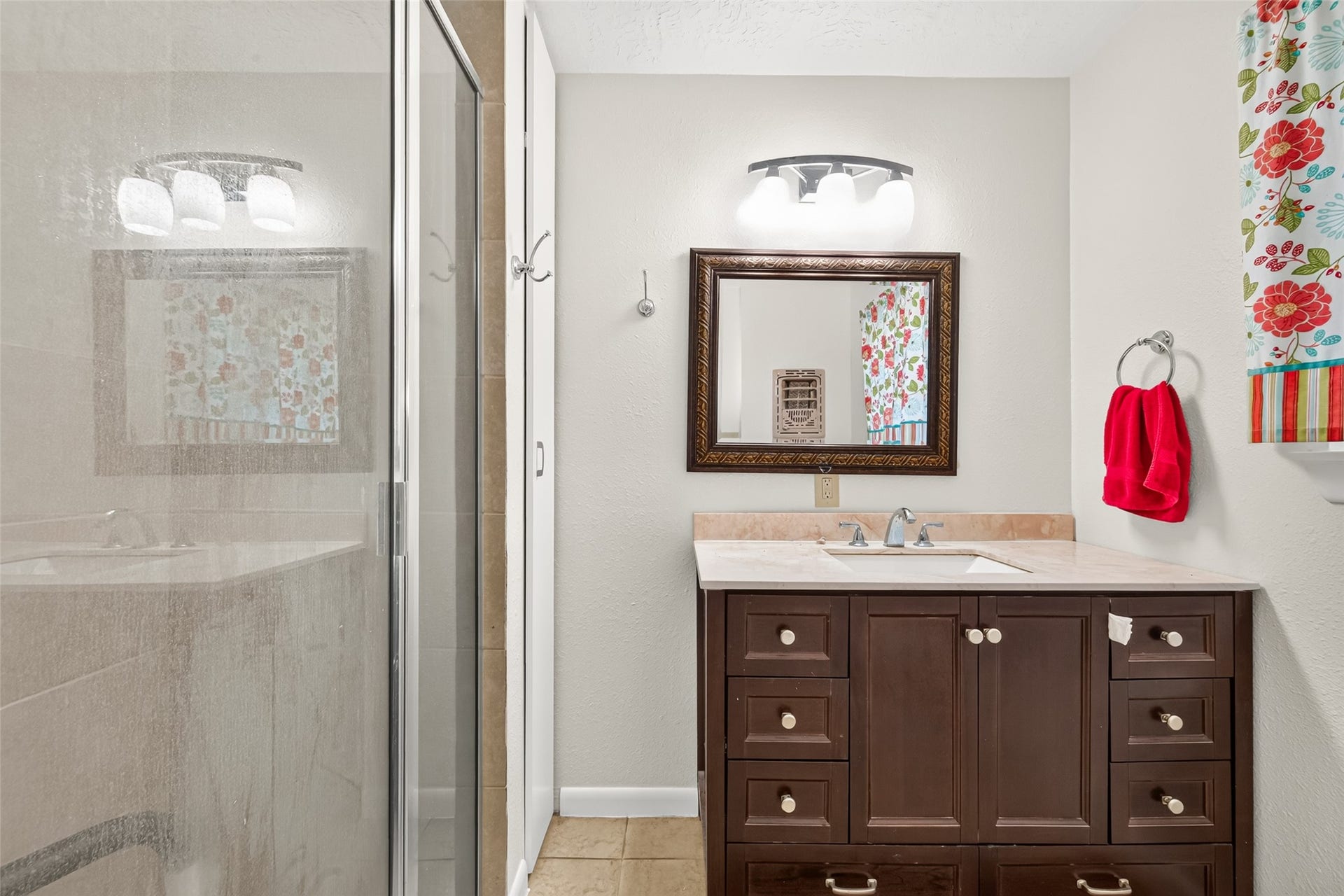 506 N Clear Creek Drive, Friendswood, TX 77546 506 N Clear Creek Drive, Friendswood, TX 77546