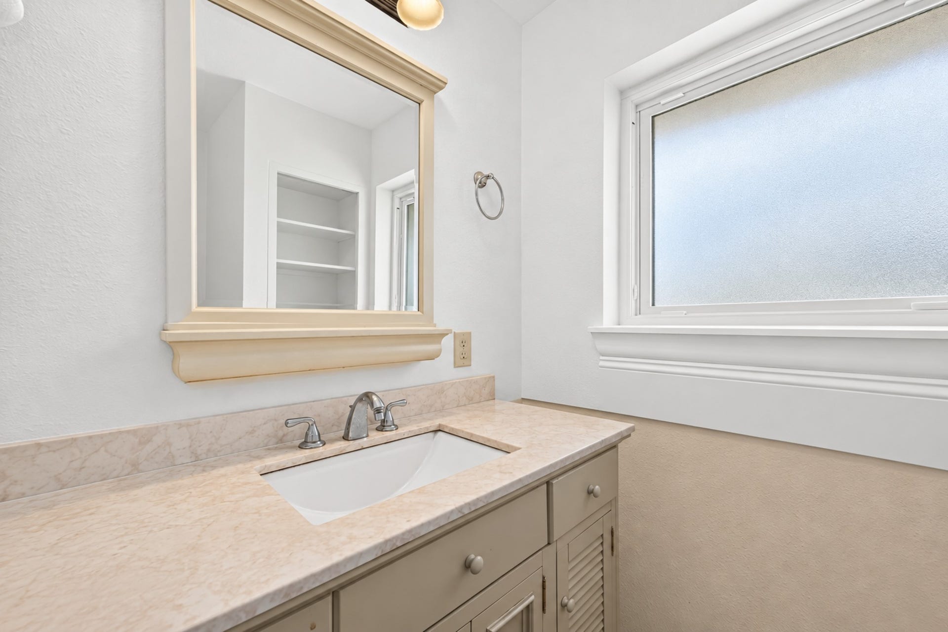 506 N Clear Creek Drive, Friendswood, TX 77546 506 N Clear Creek Drive, Friendswood, TX 77546