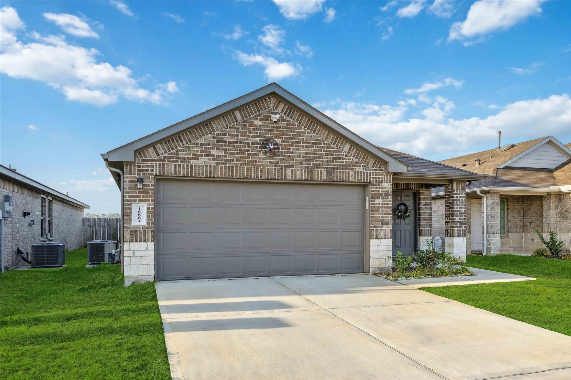 16684 Lonely Pines Drive, Conroe, TX 77302 16684 Lonely Pines Drive, Conroe, TX 77302