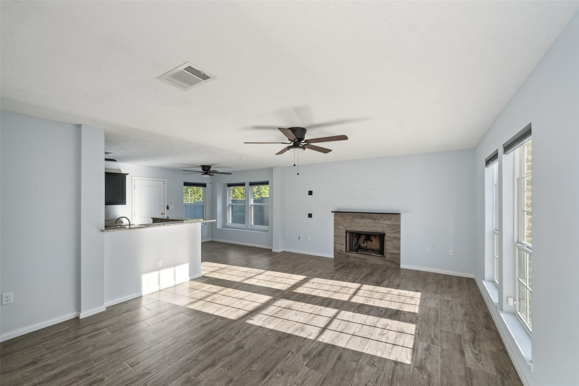 14986 Crockett Road, Willis, TX 77378 14986 Crockett Road, Willis, TX 77378
