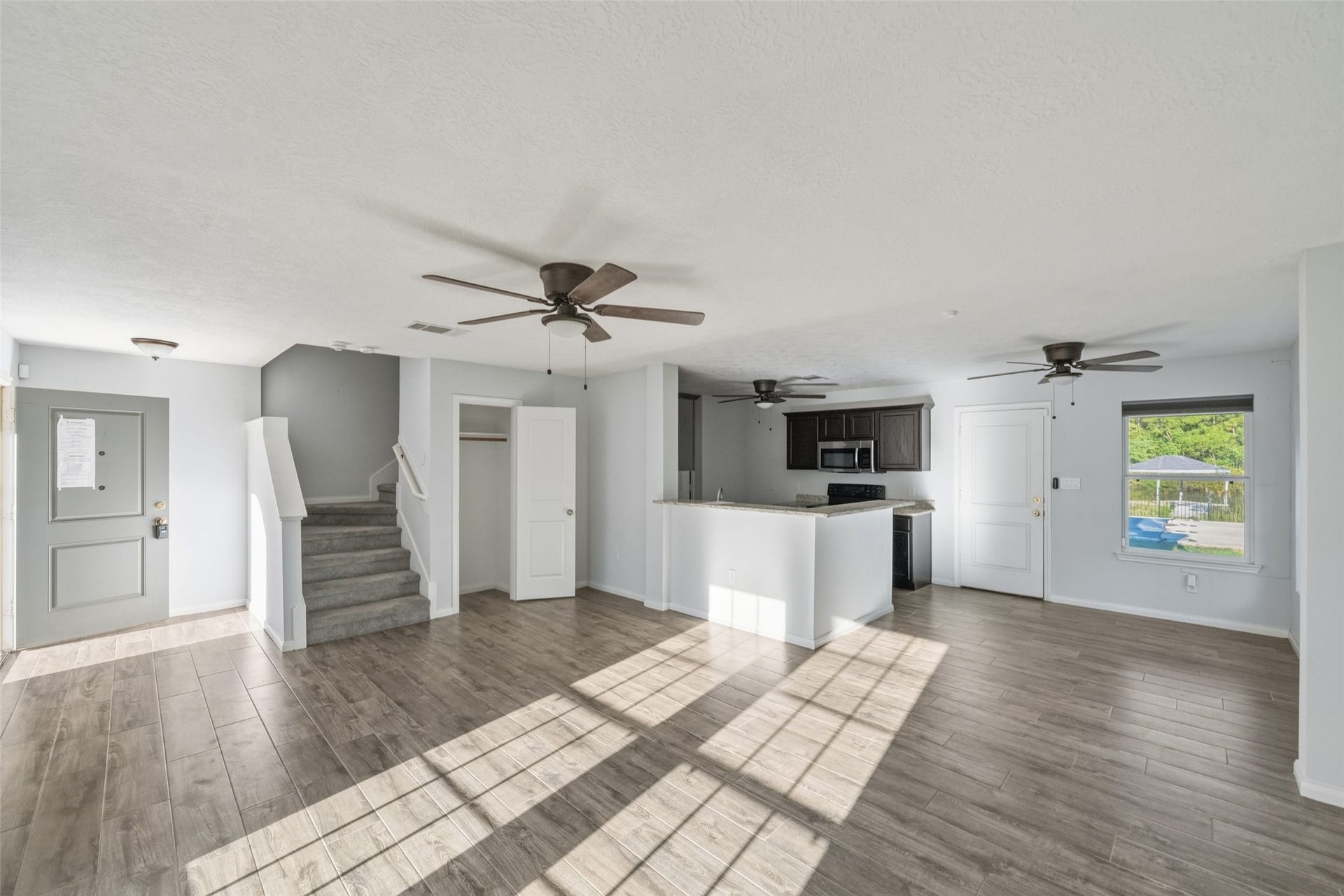 14986 Crockett Road, Willis, TX 77378 14986 Crockett Road, Willis, TX 77378