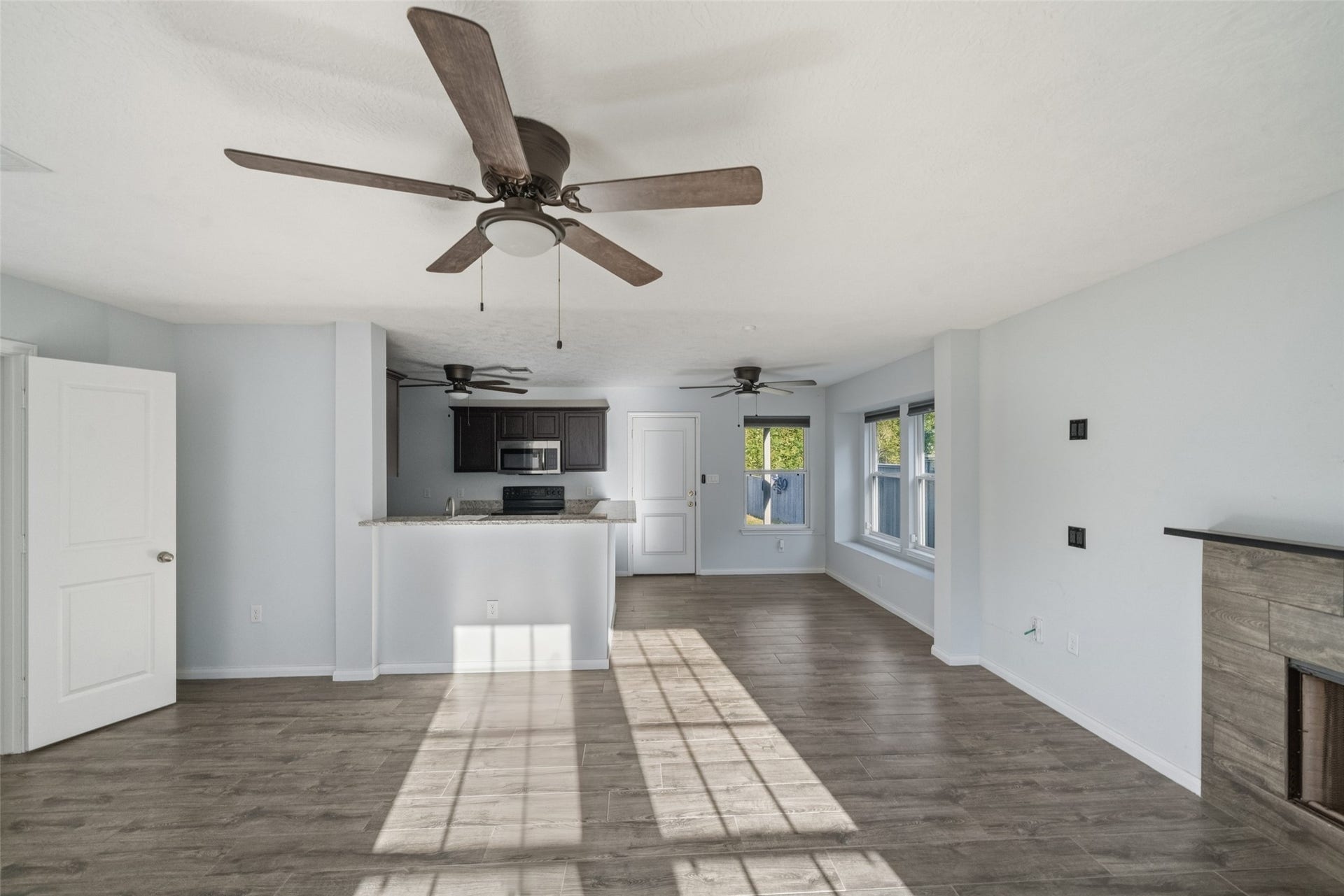 14986 Crockett Road, Willis, TX 77378 14986 Crockett Road, Willis, TX 77378