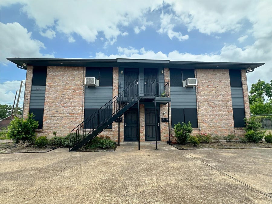 Property photo for 5418 Weaver Road, #D, Houston, TX
