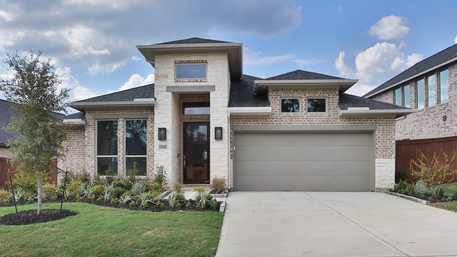 Property photo for 29769 Brushy Gables Drive, Magnolia, TX