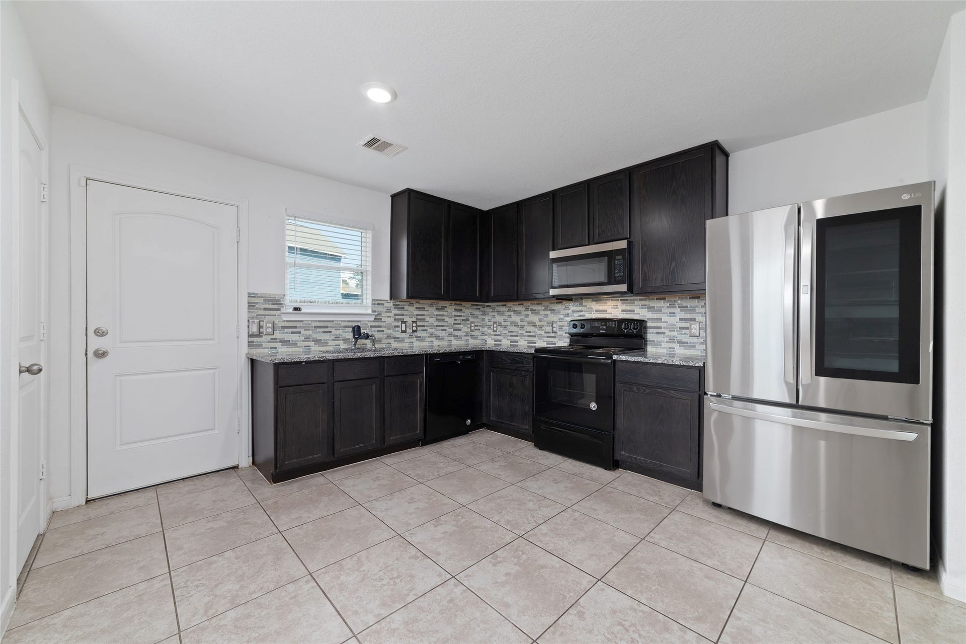13070 Lake Conroe Bay Road, Willis, TX 77318 13070 Lake Conroe Bay Road, Willis, TX 77318