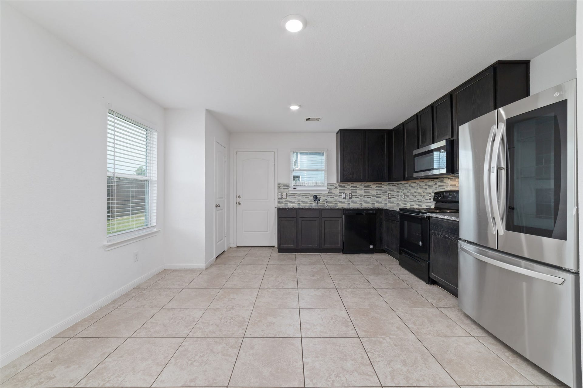 13070 Lake Conroe Bay Road, Willis, TX 77318 13070 Lake Conroe Bay Road, Willis, TX 77318